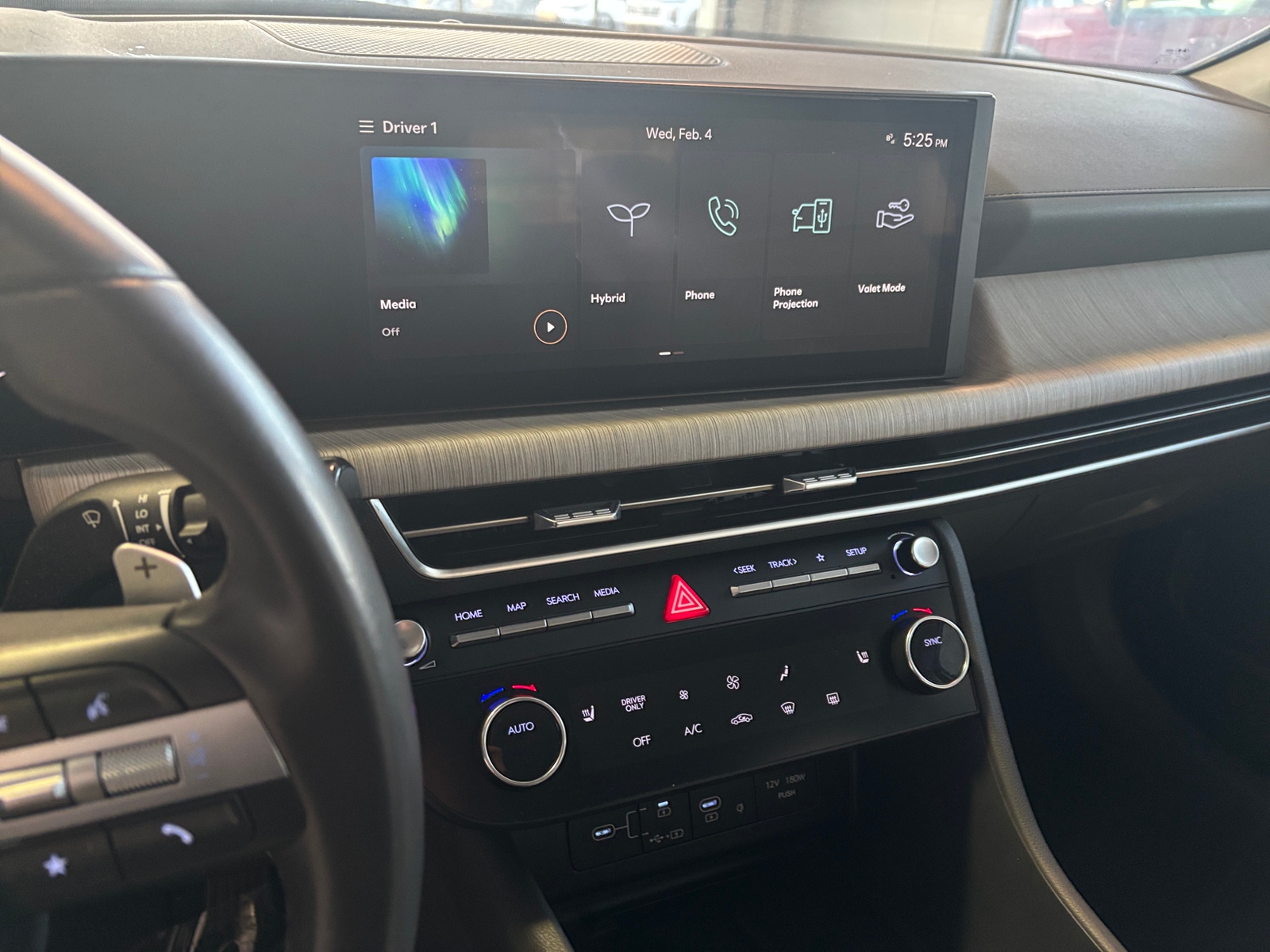 Thumbnail: 2025 Hyundai Sonata - 4