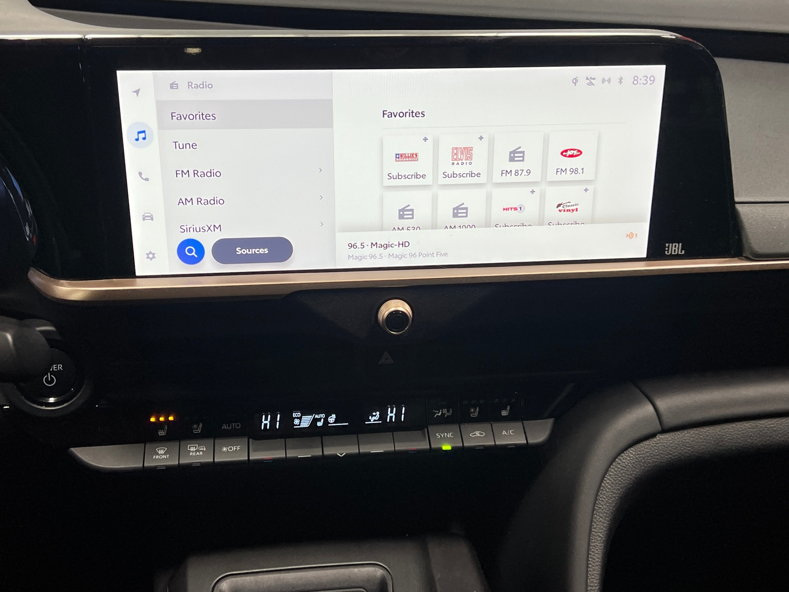 Thumbnail: 2023 Toyota Crown - 3