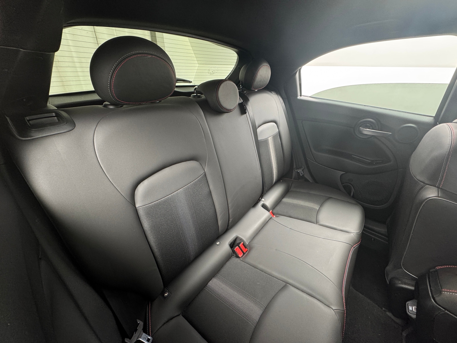 Thumbnail: 2020 Fiat 500X - 6