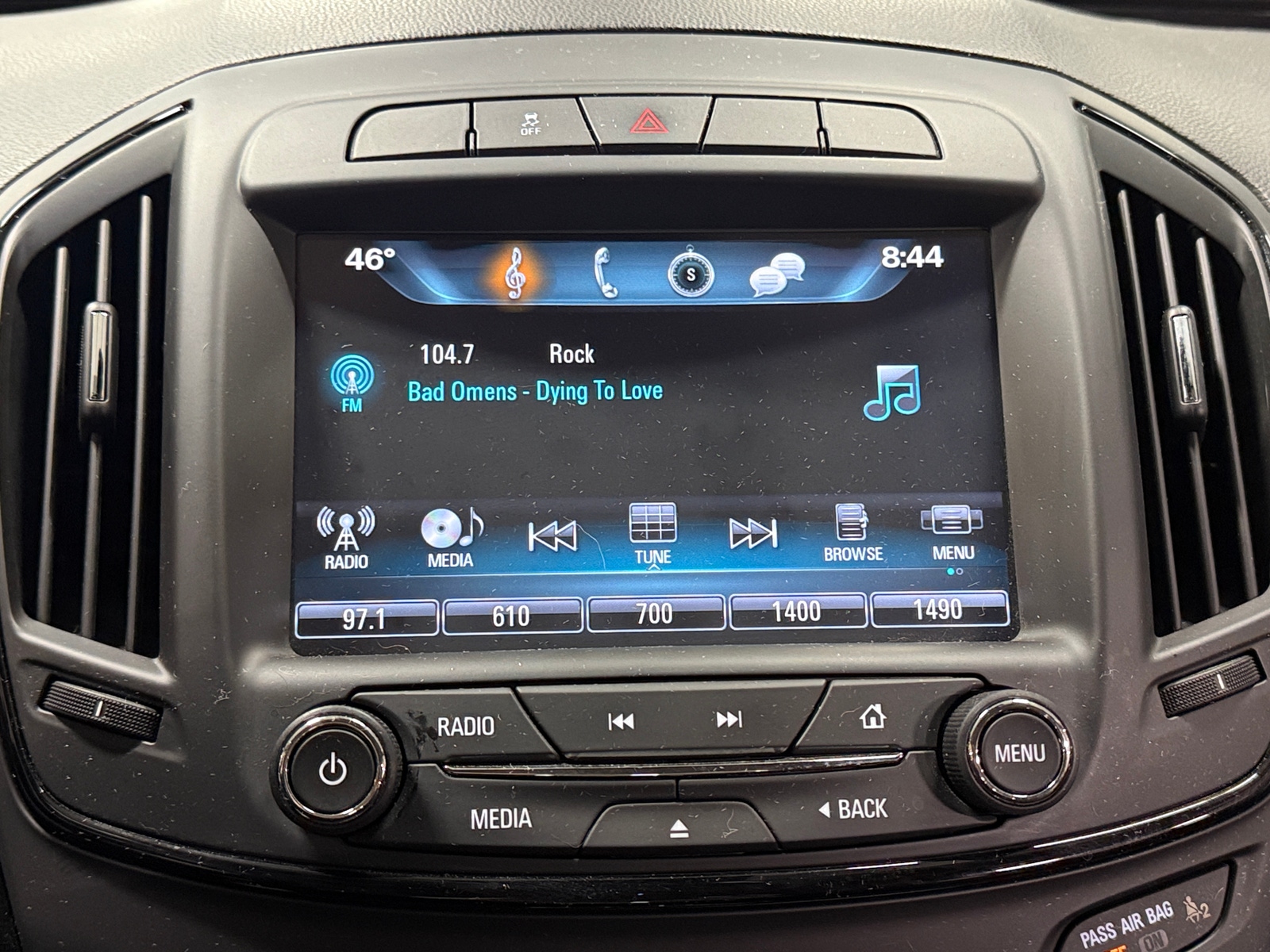 Thumbnail: 2017 Buick Regal - 3