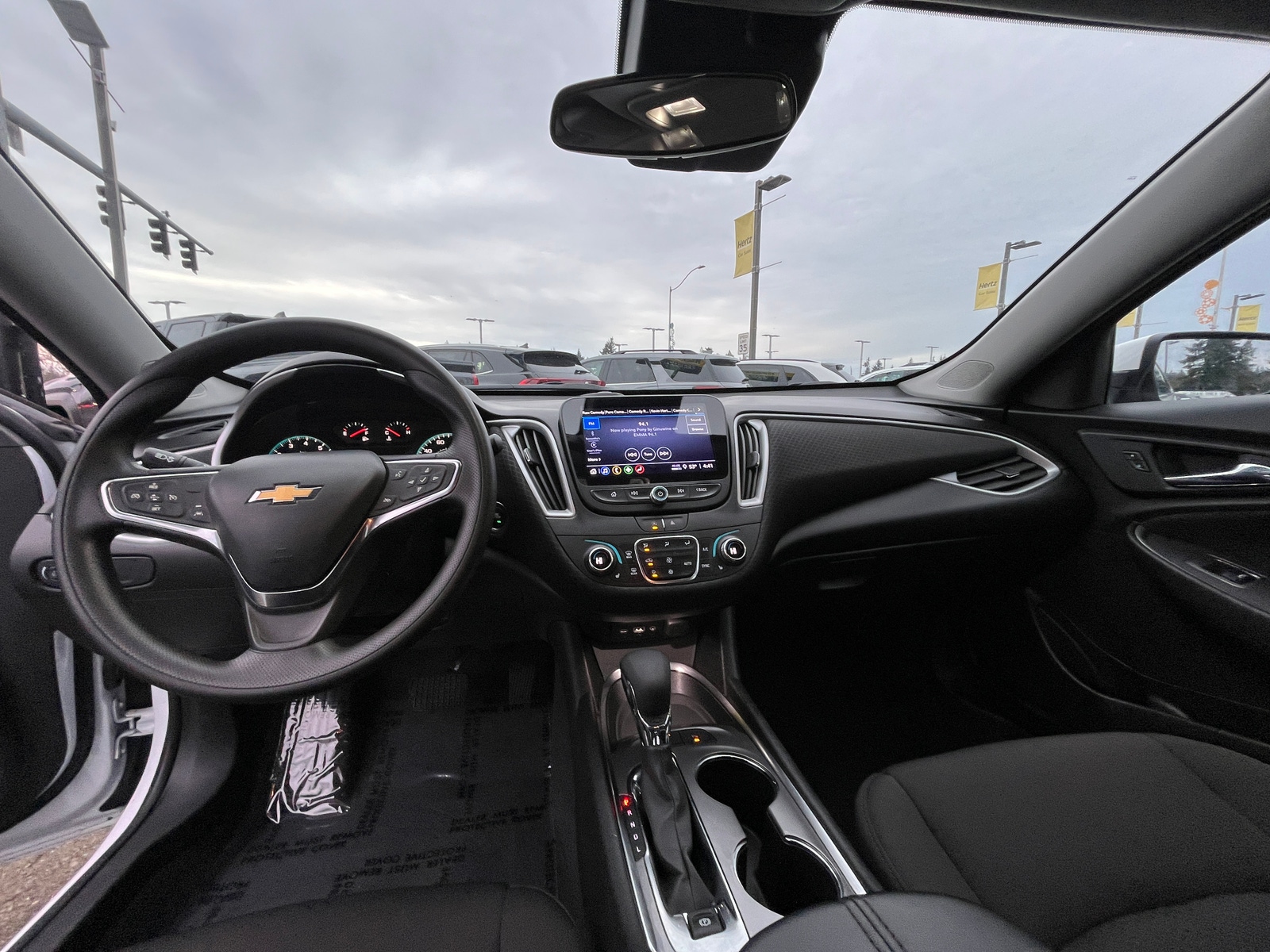 Thumbnail: 2024 Chevrolet Malibu - 3