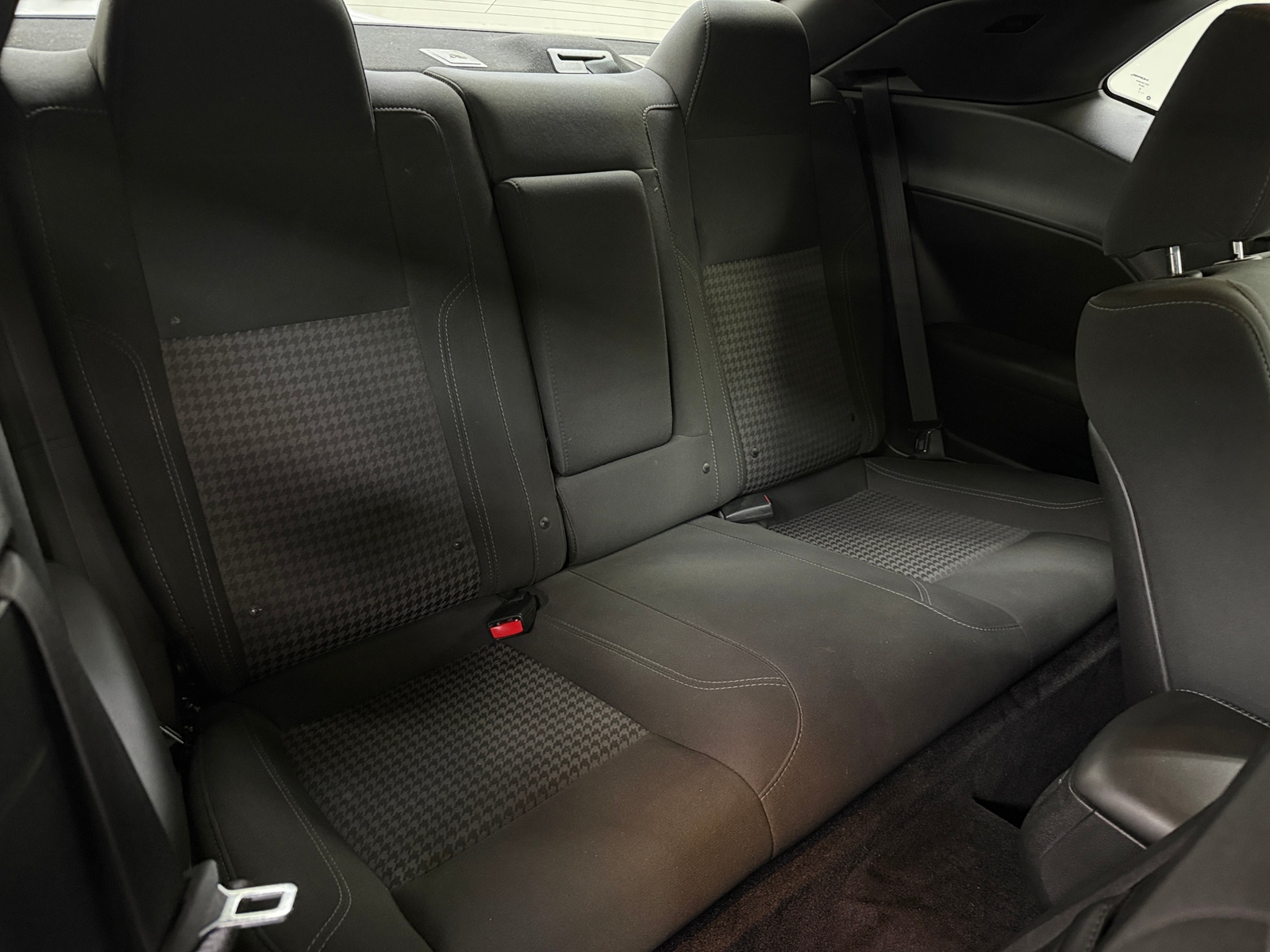 Thumbnail: 2017 Dodge Challenger - 6