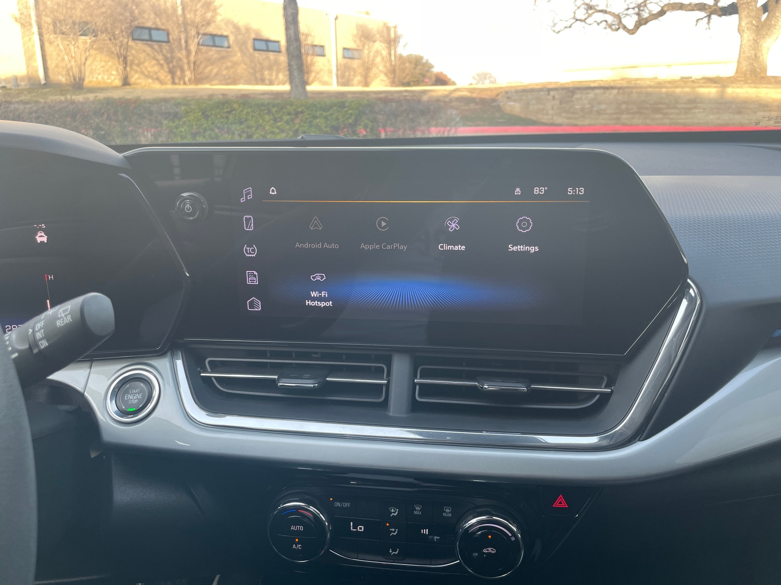 Thumbnail: 2025 Chevrolet Trax - 4