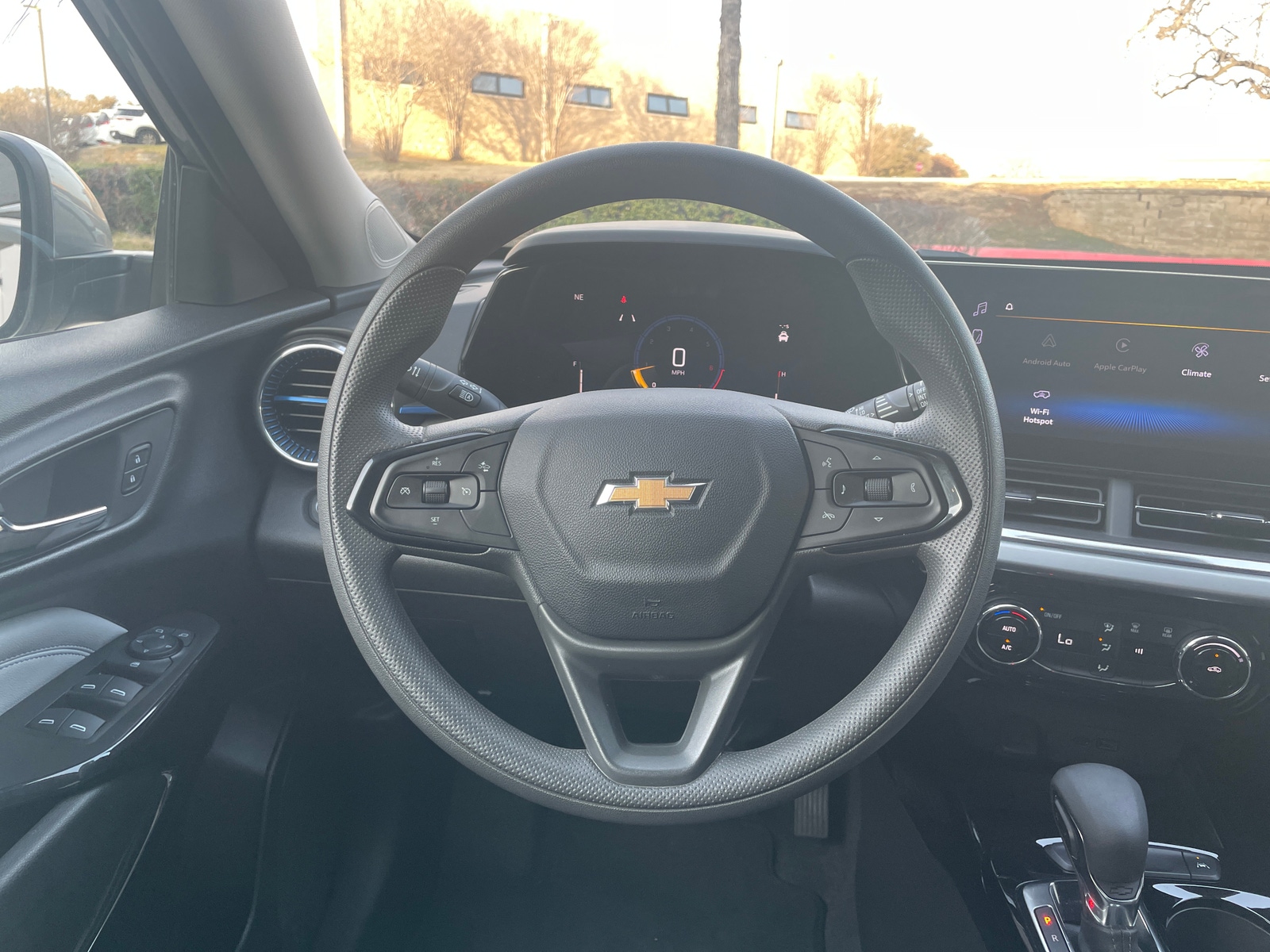 Thumbnail: 2025 Chevrolet Trax - 5