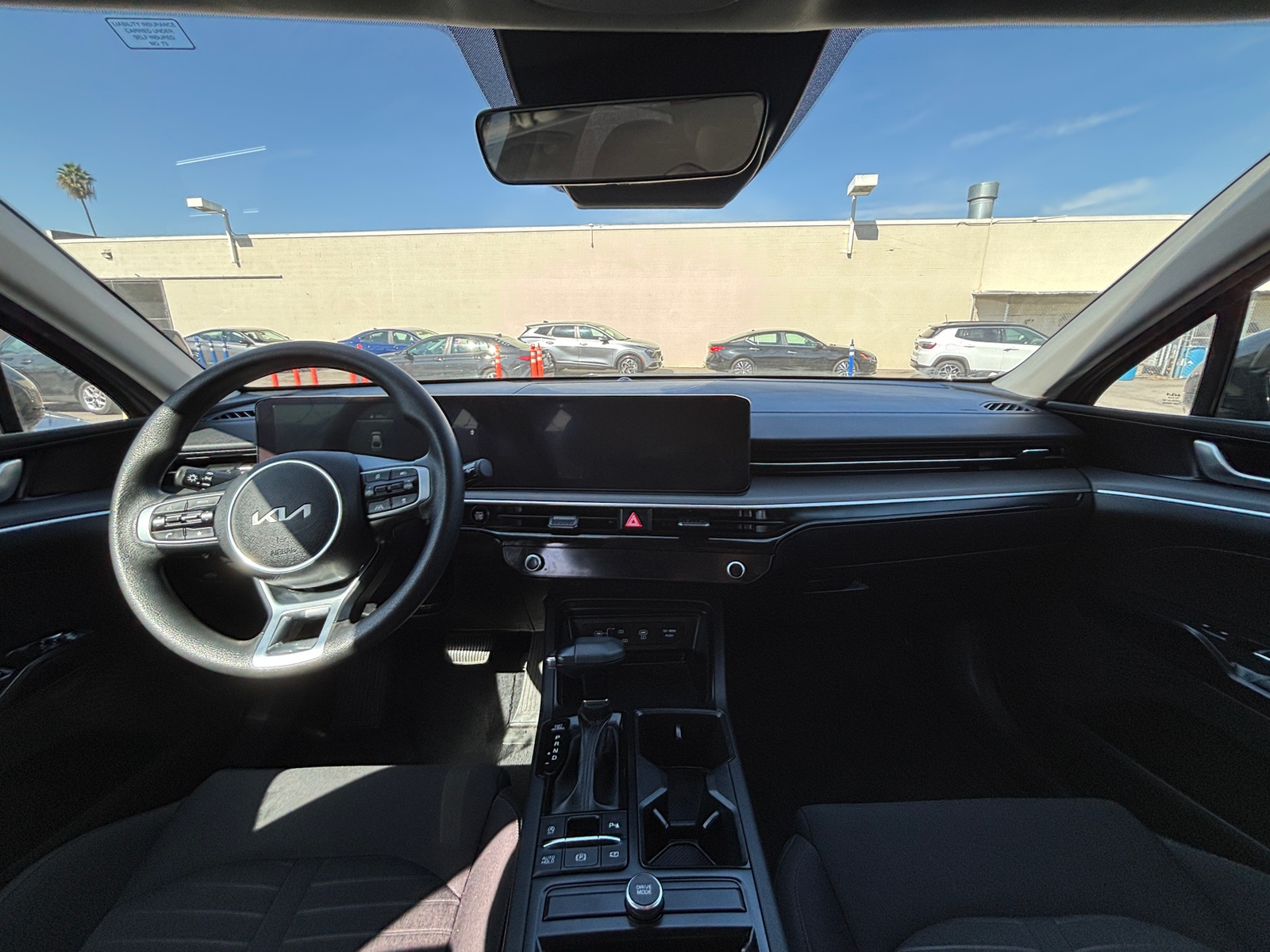 Thumbnail: 2025 Kia K5 - 3