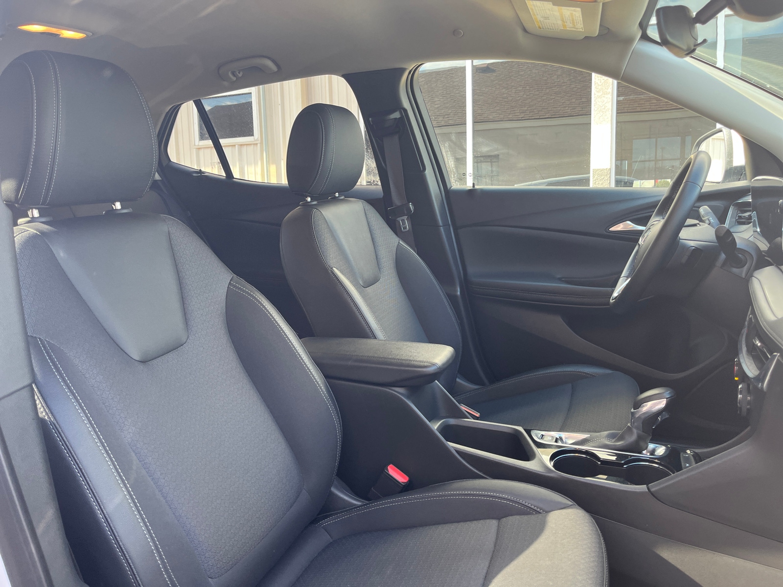 Thumbnail: 2025 Buick Encore GX - 2