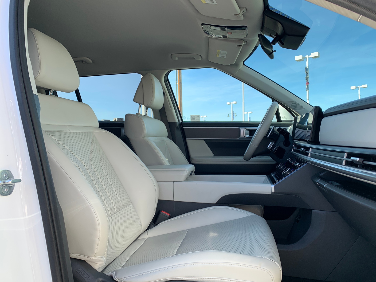 Thumbnail: 2025 Hyundai Santa Fe - 2