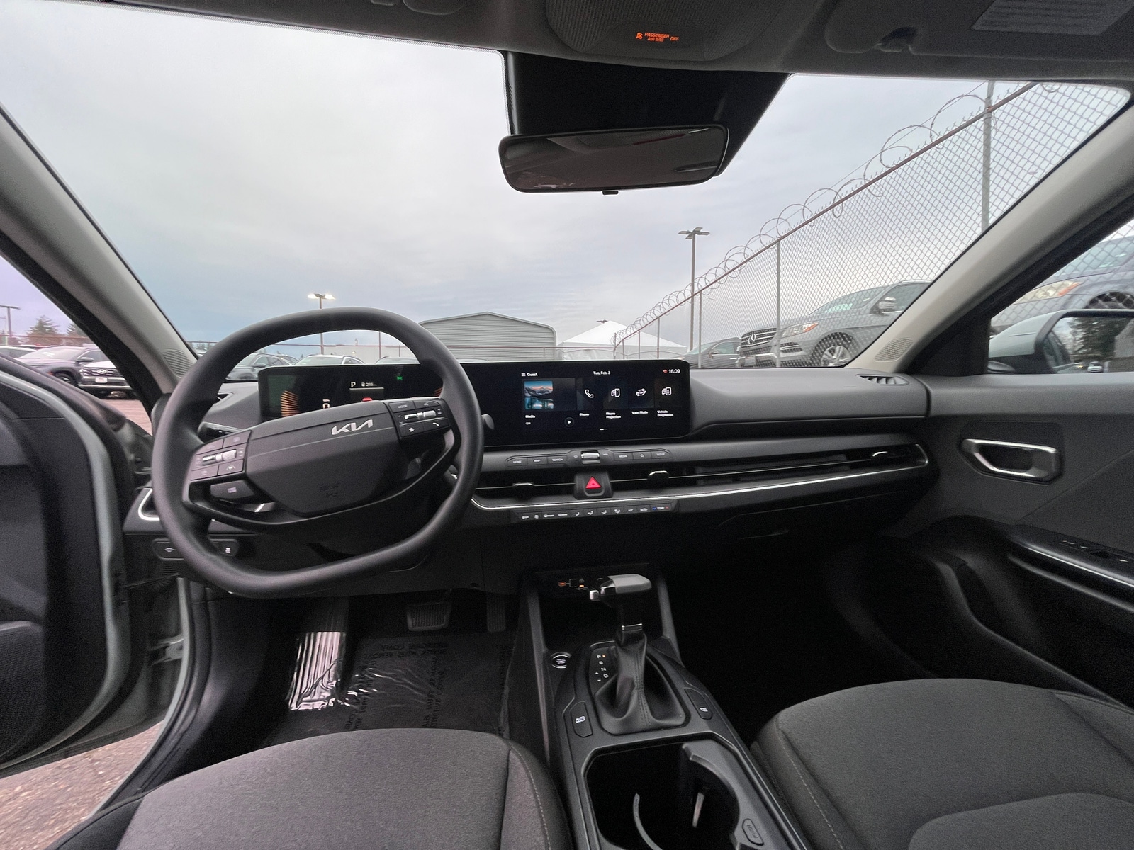 Thumbnail: 2025 Kia K4 - 3