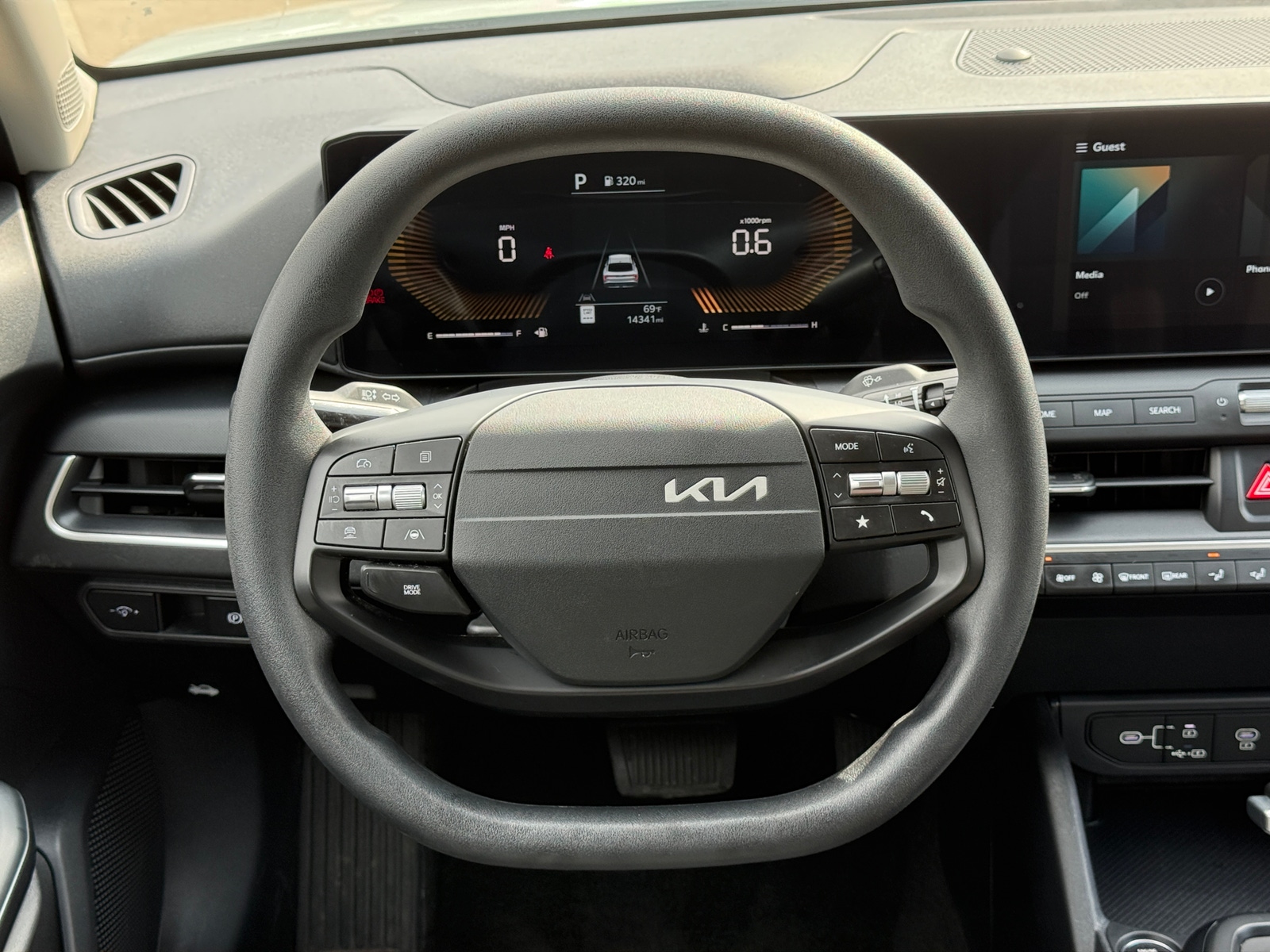 Thumbnail: 2025 Kia K4 - 5