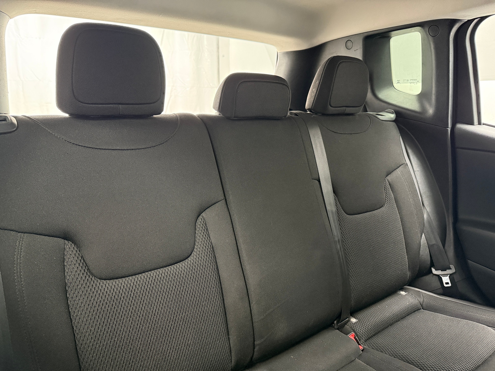 Thumbnail: 2018 Jeep Renegade - 6