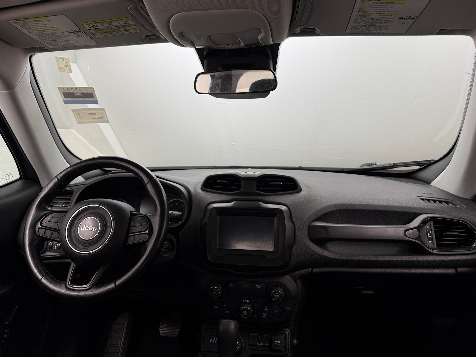 Thumbnail: 2018 Jeep Renegade - 3