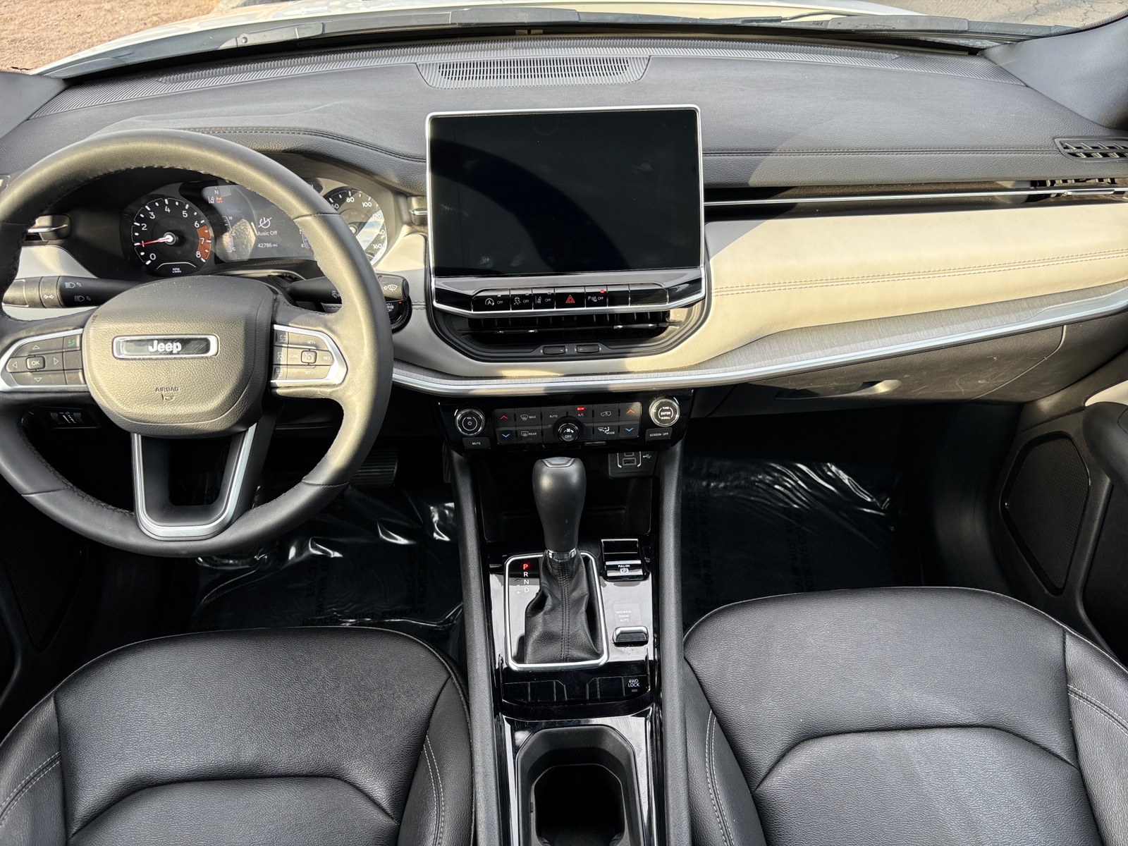 Thumbnail: 2025 Jeep Compass - 3