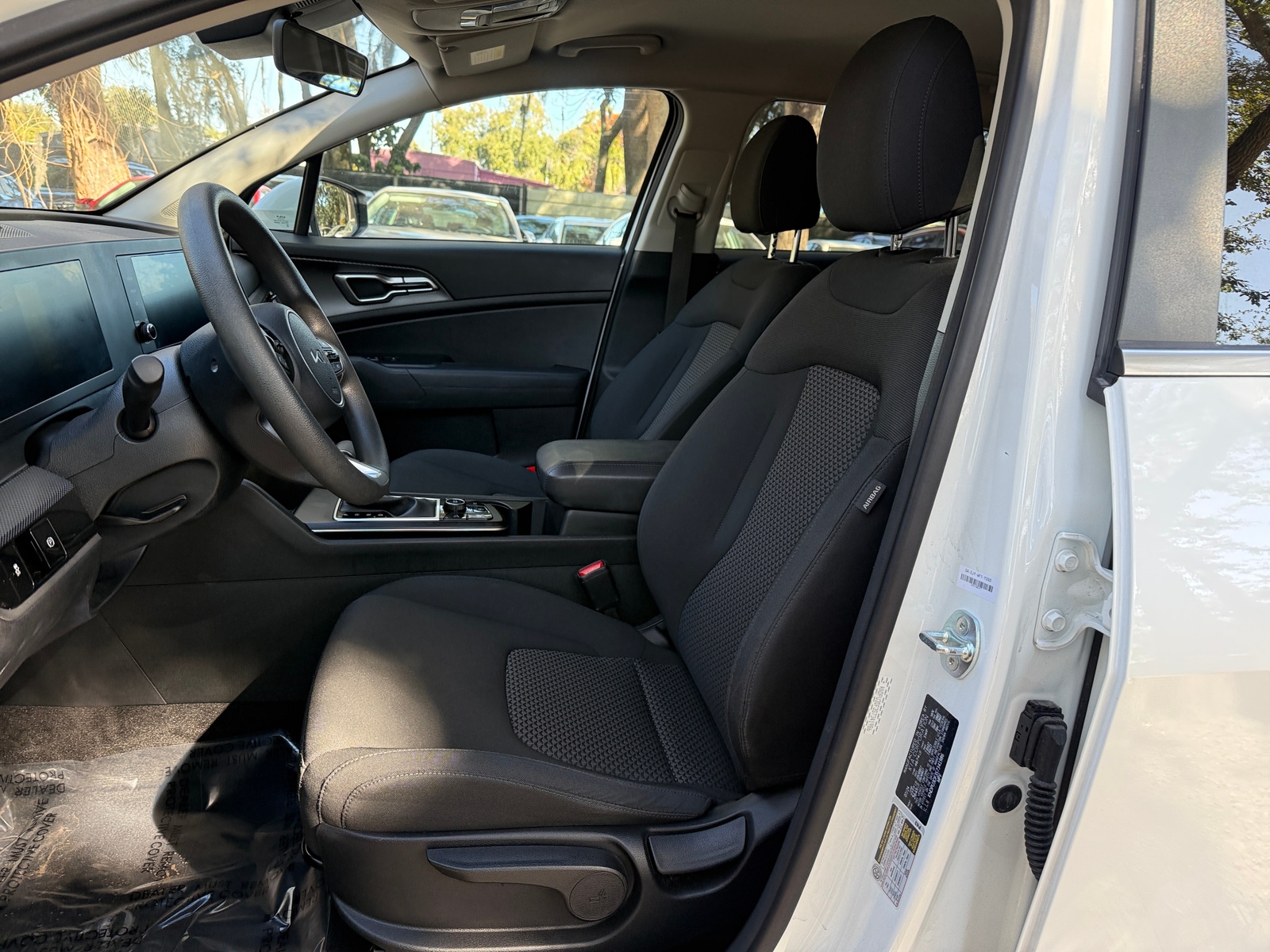 Thumbnail: 2025 Kia Sportage - 2