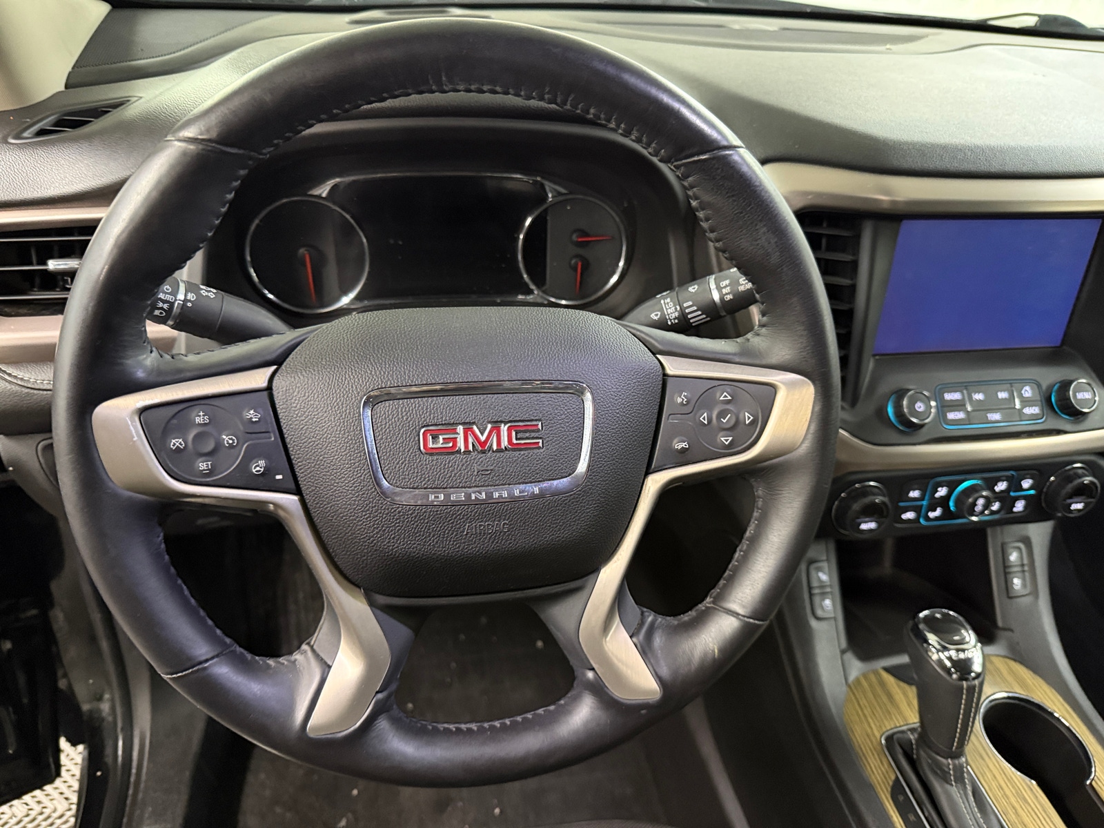 Thumbnail: 2018 GMC Acadia - 4