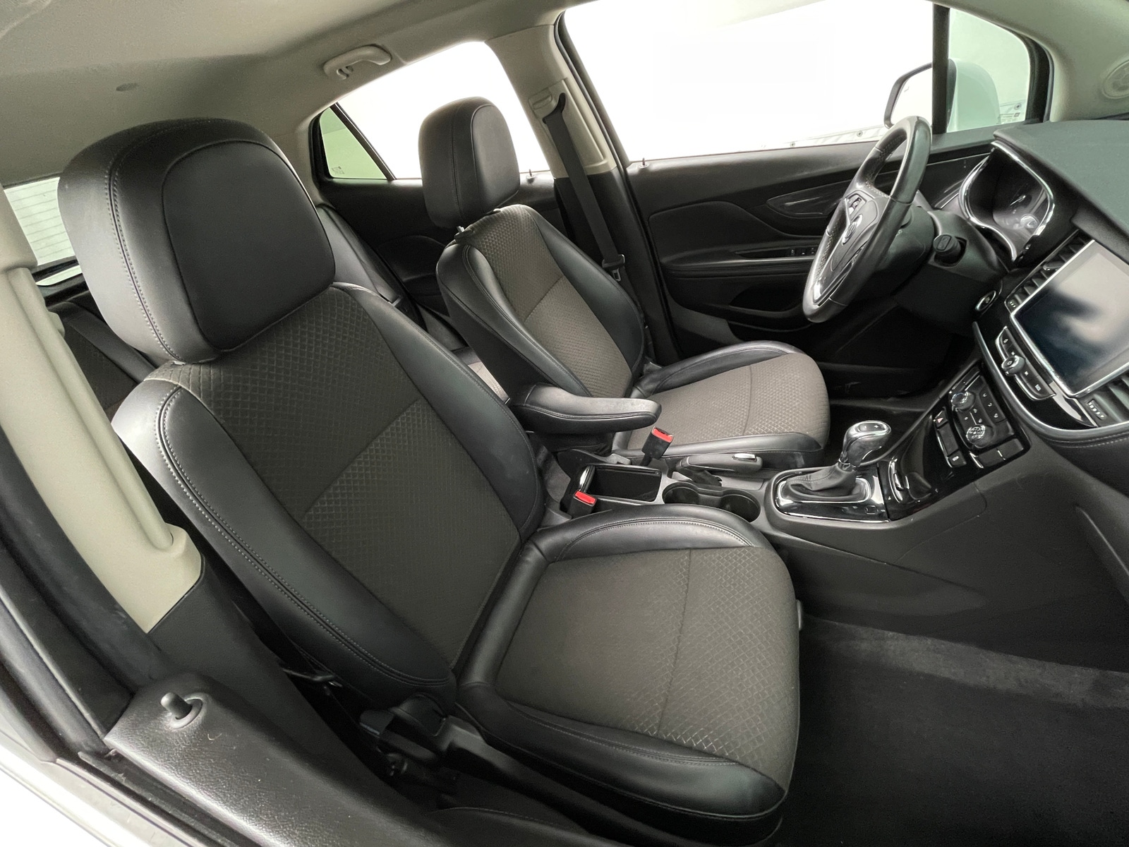 Thumbnail: 2019 Buick Encore - 2