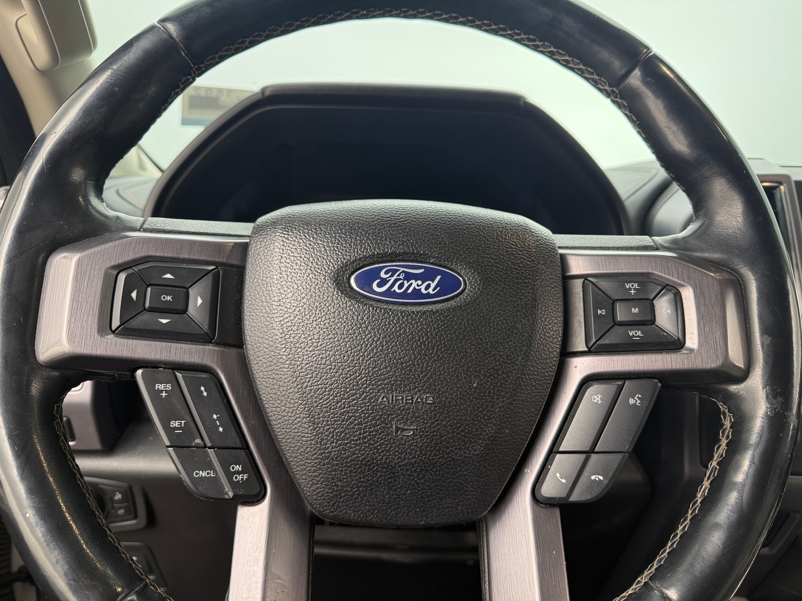 Thumbnail: 2018 Ford Expedition - 4