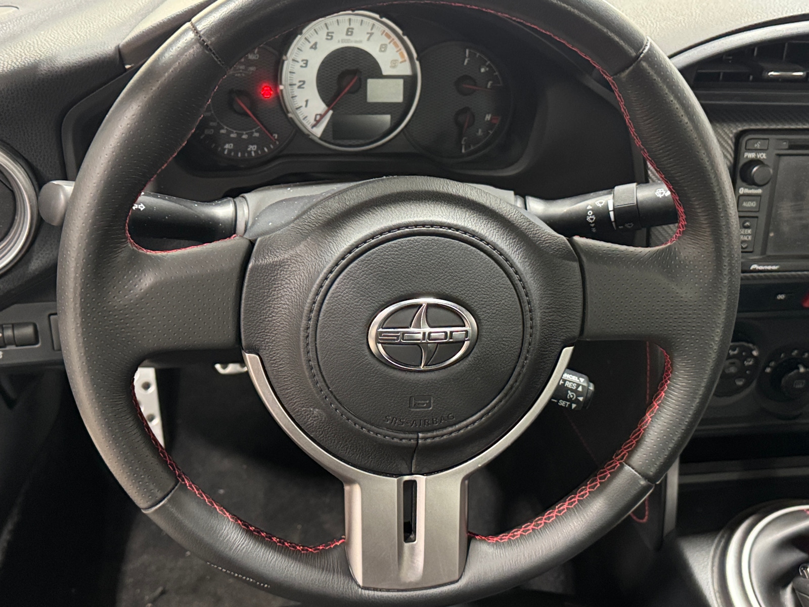 Thumbnail: 2015 Scion FR-S - 4