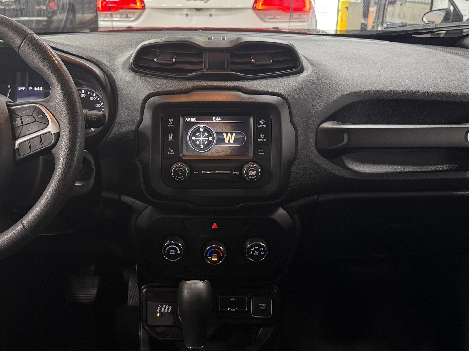 Thumbnail: 2019 Jeep Renegade - 3