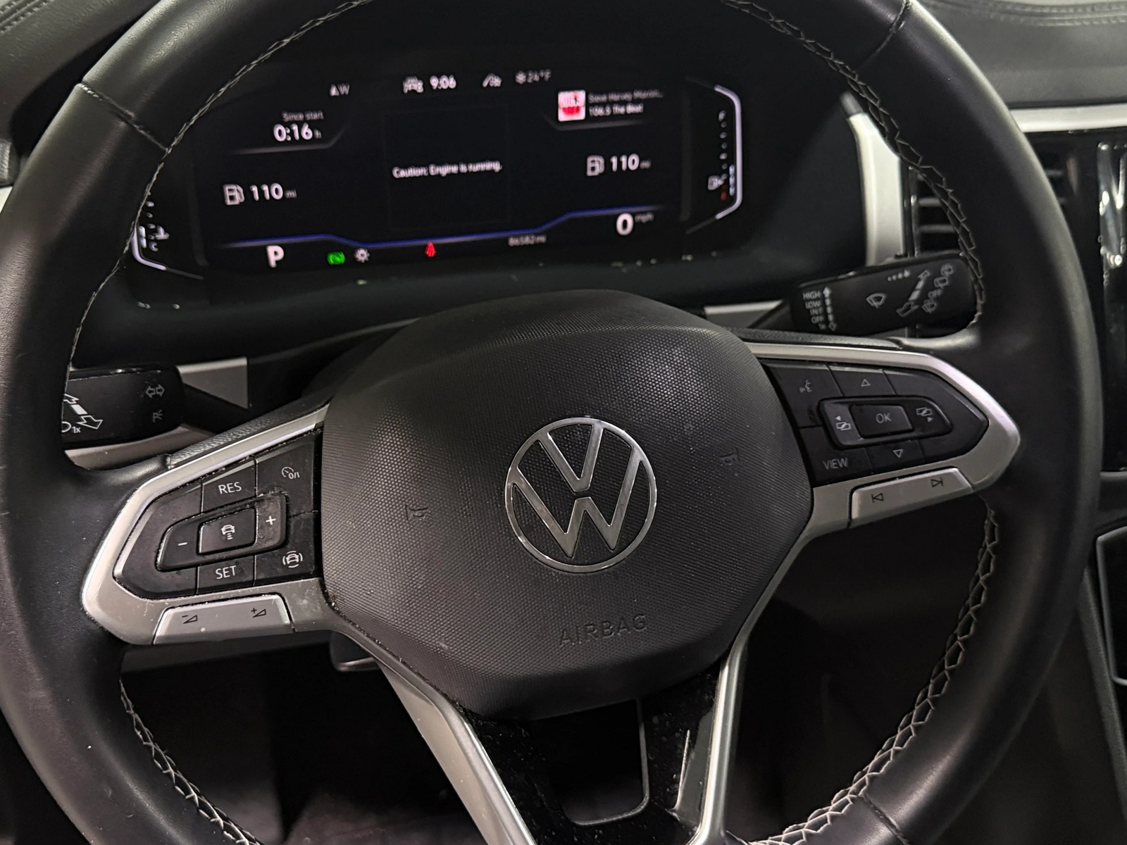 Thumbnail: 2022 Volkswagen Atlas - 4