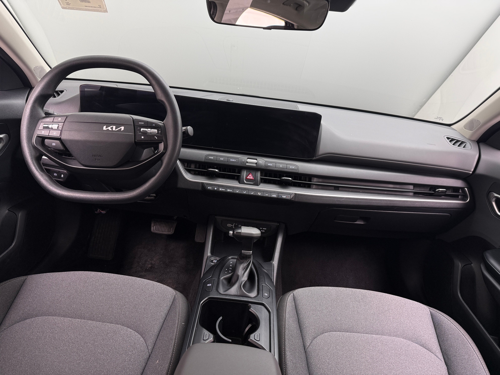 Thumbnail: 2025 Kia K4 - 3