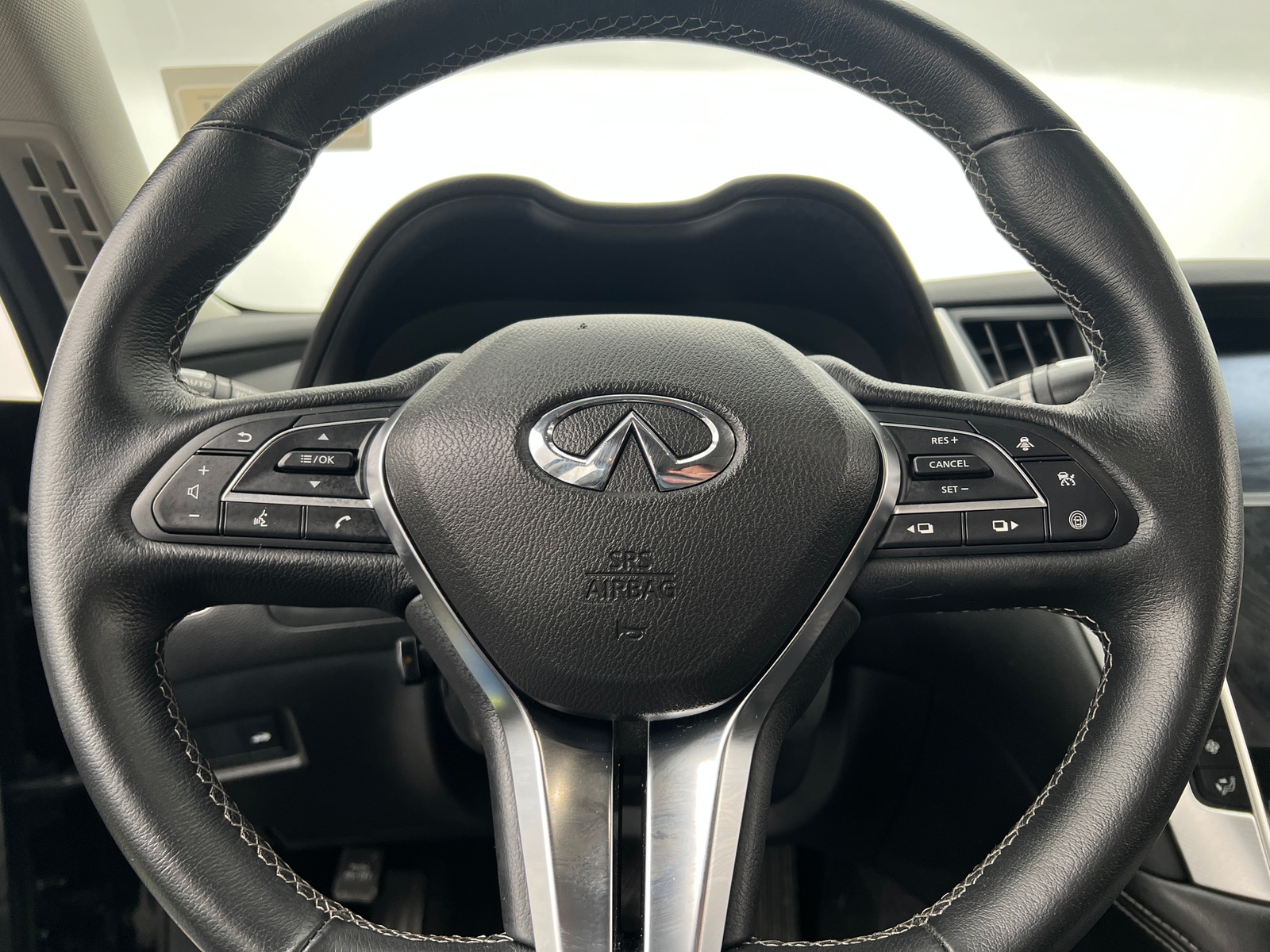 Thumbnail: 2022 INFINITI Q50 - 4