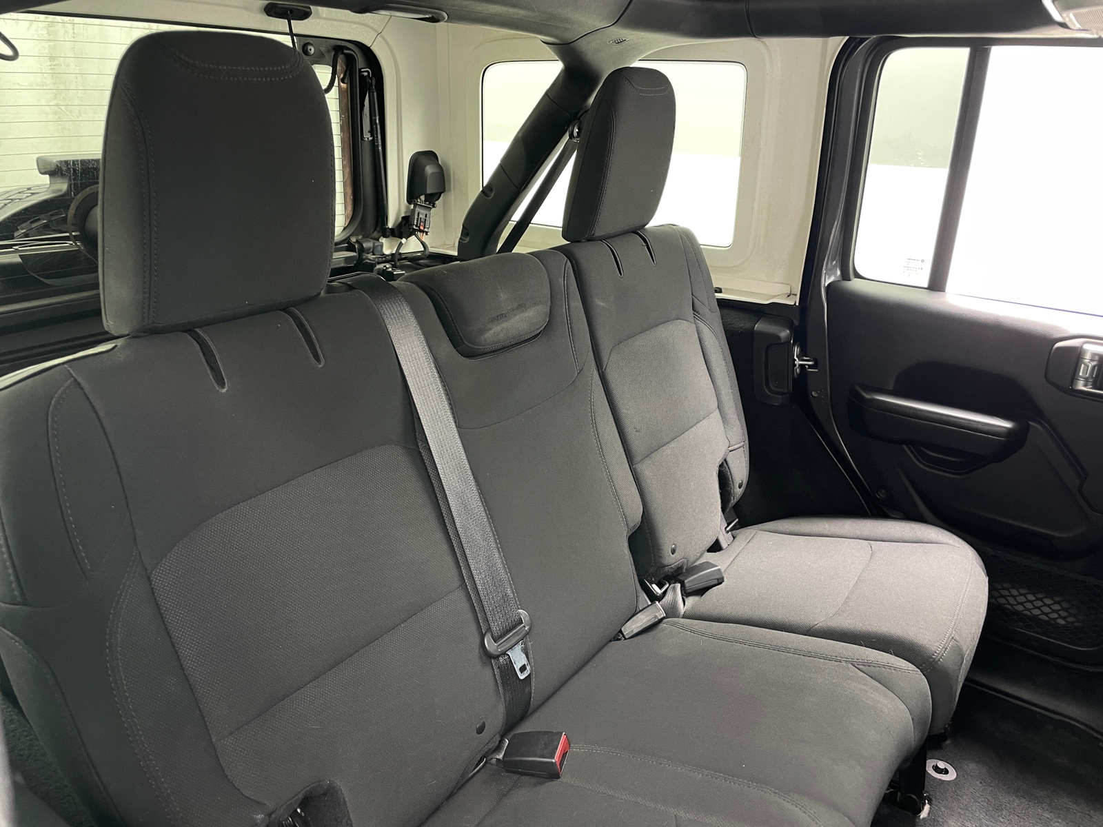 Thumbnail: 2019 Jeep Wrangler - 6