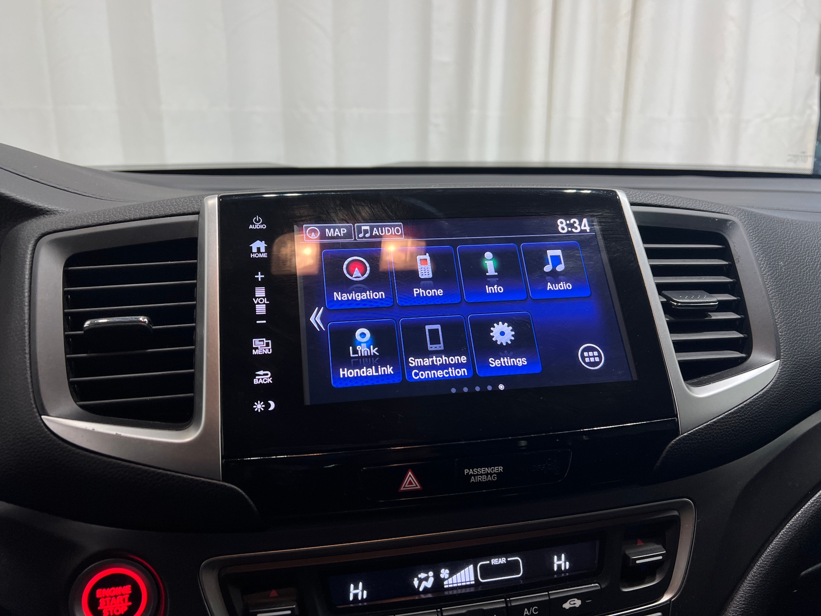 Thumbnail: 2017 Honda Ridgeline - 3