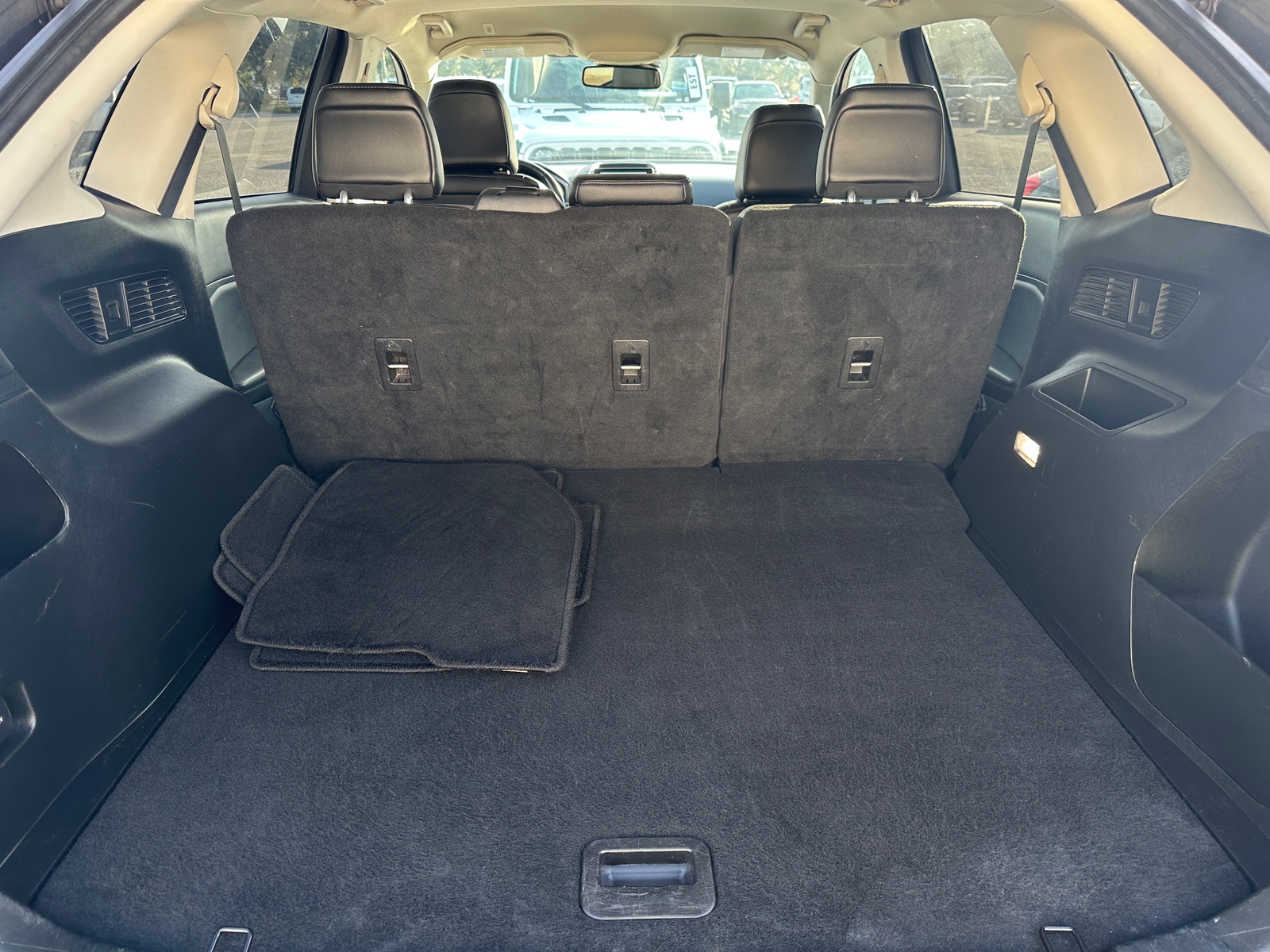 Thumbnail: 2023 Ford Edge - 6