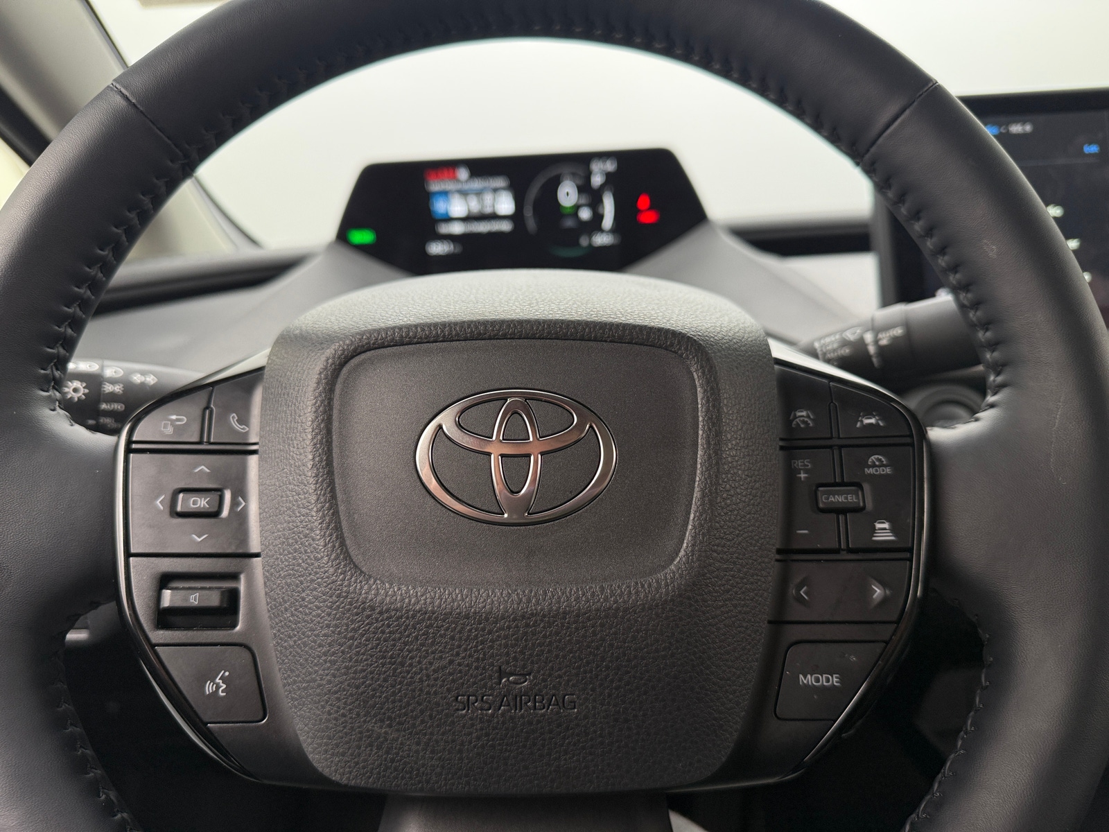 Thumbnail: 2025 Toyota Prius - 4