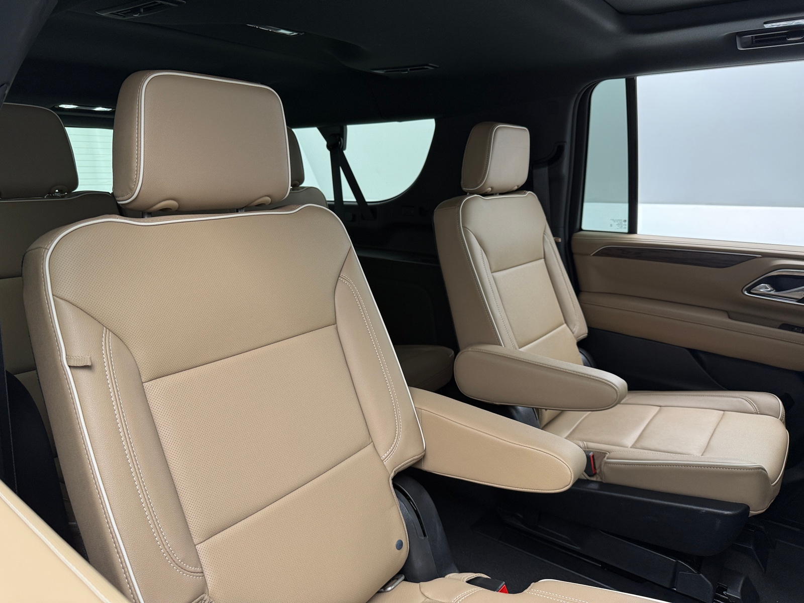 Thumbnail: 2021 Chevrolet Suburban - 5