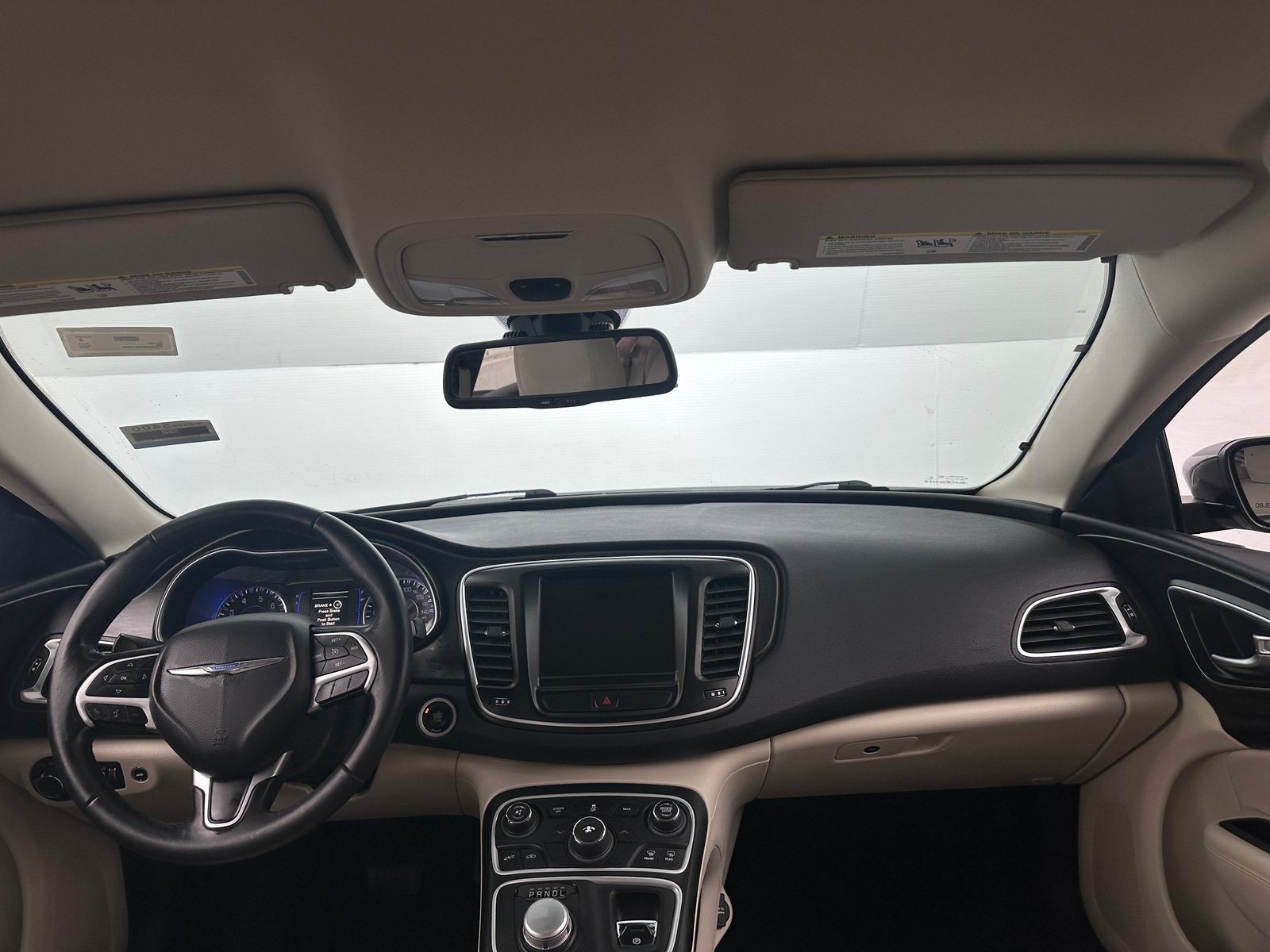 Thumbnail: 2016 Chrysler 200 - 2