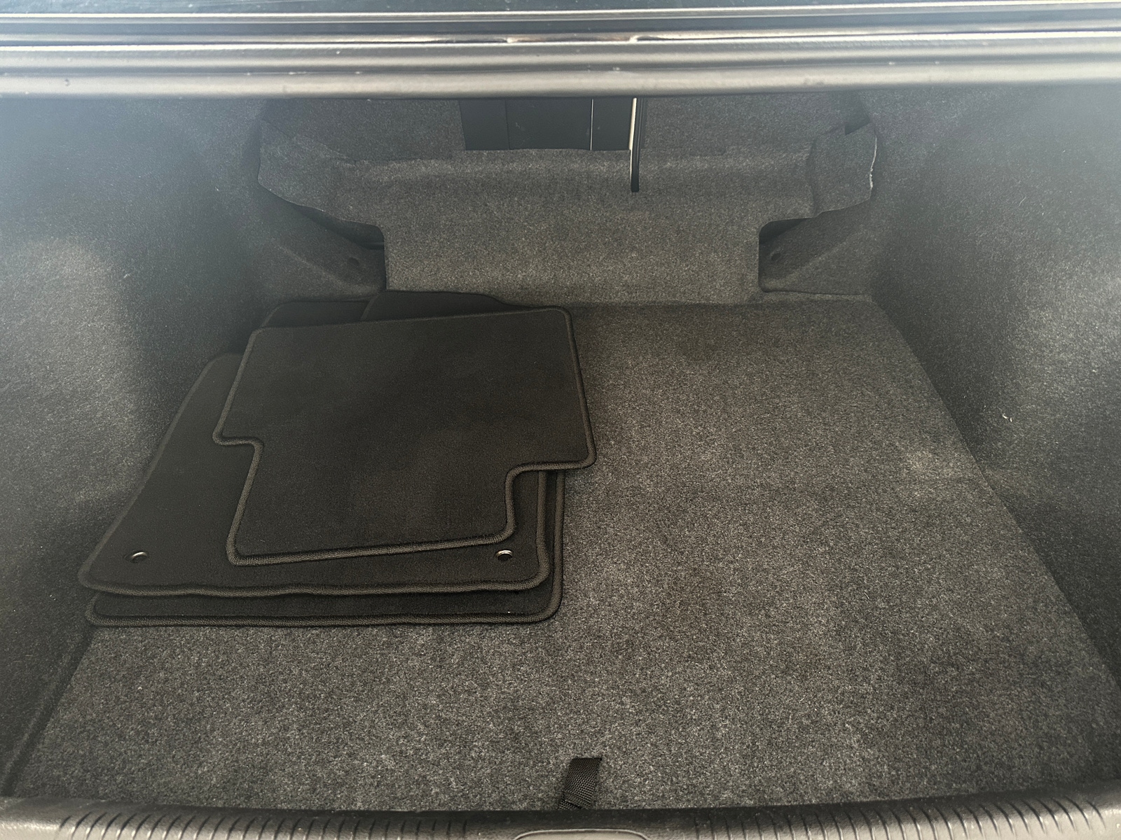 Thumbnail: 2016 Chrysler 200 - 6