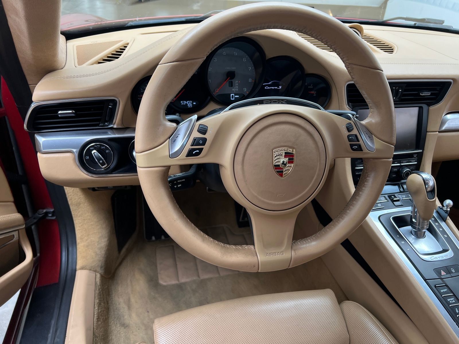 Thumbnail: 2014 Porsche 911 - 3