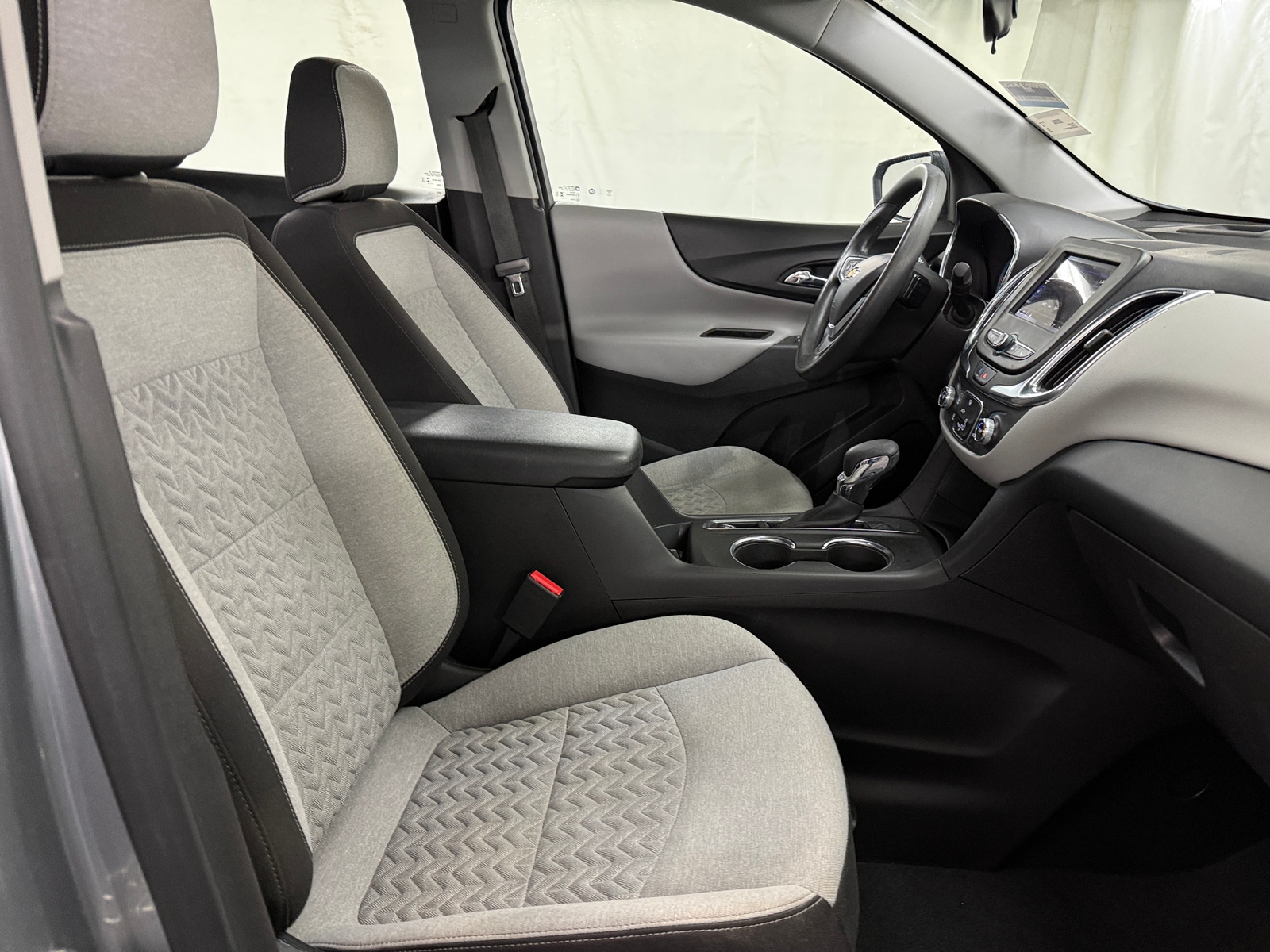 Thumbnail: 2023 Chevrolet Equinox - 2