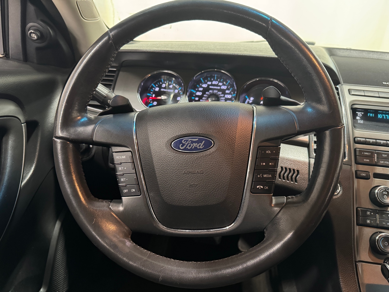 Thumbnail: 2012 Ford Taurus - 4