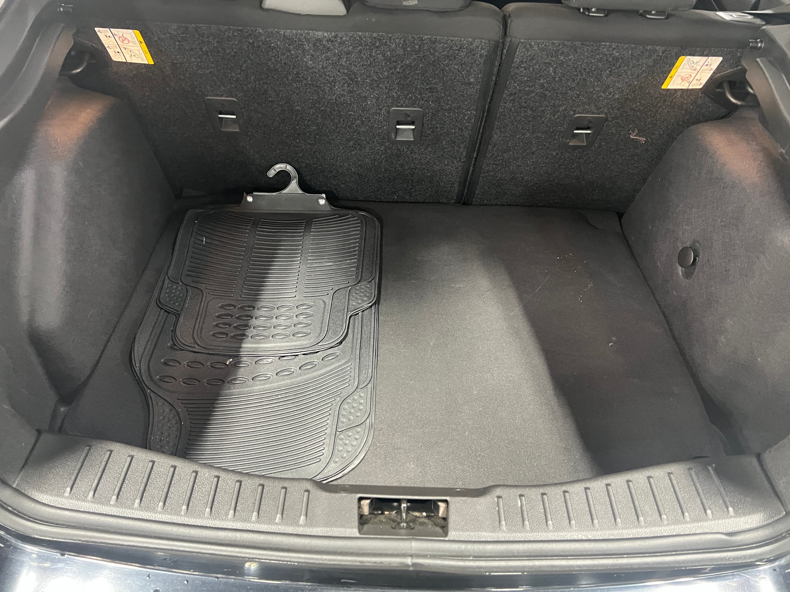 Thumbnail: 2016 Ford Focus - 7