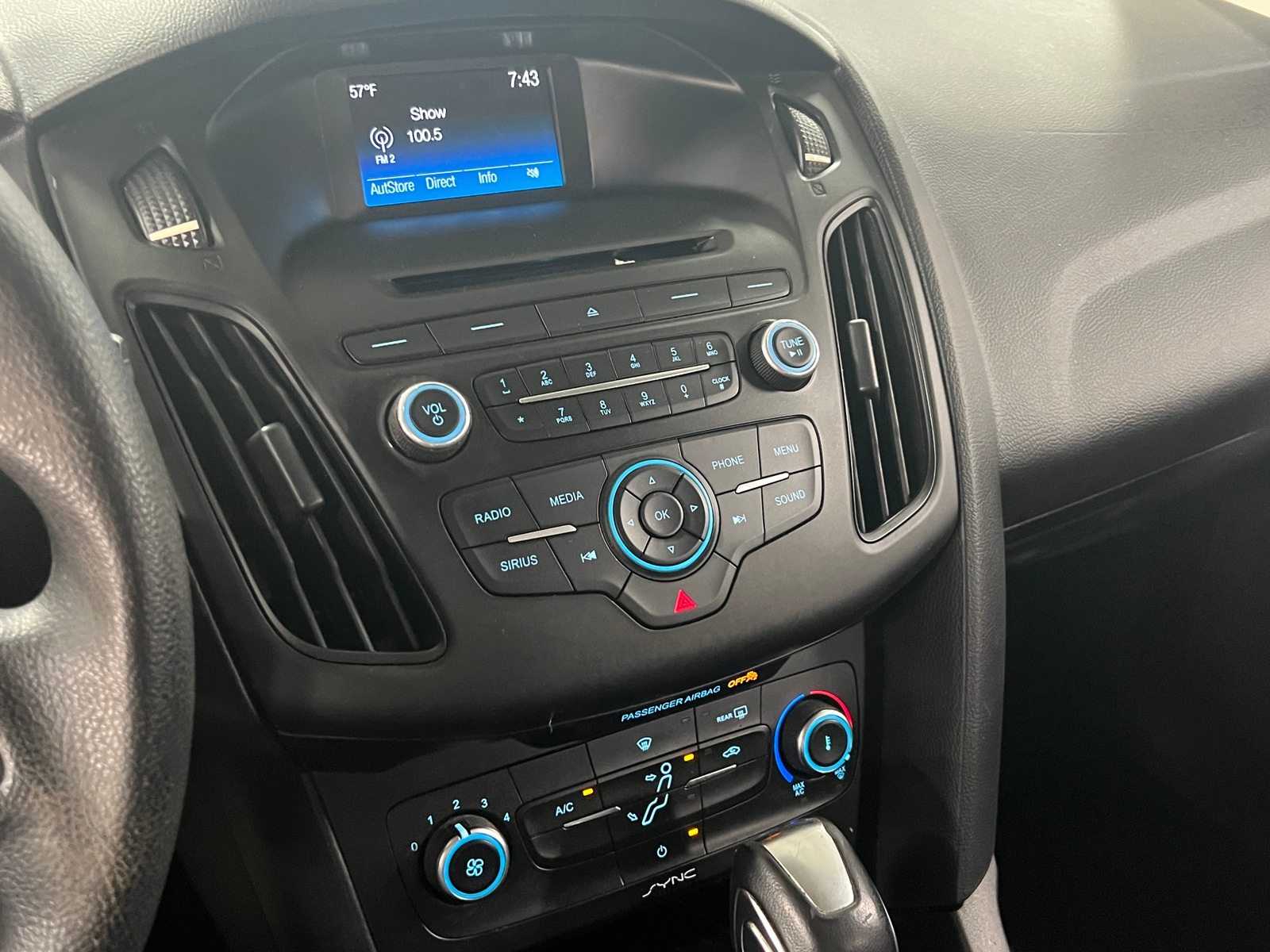 Thumbnail: 2016 Ford Focus - 4