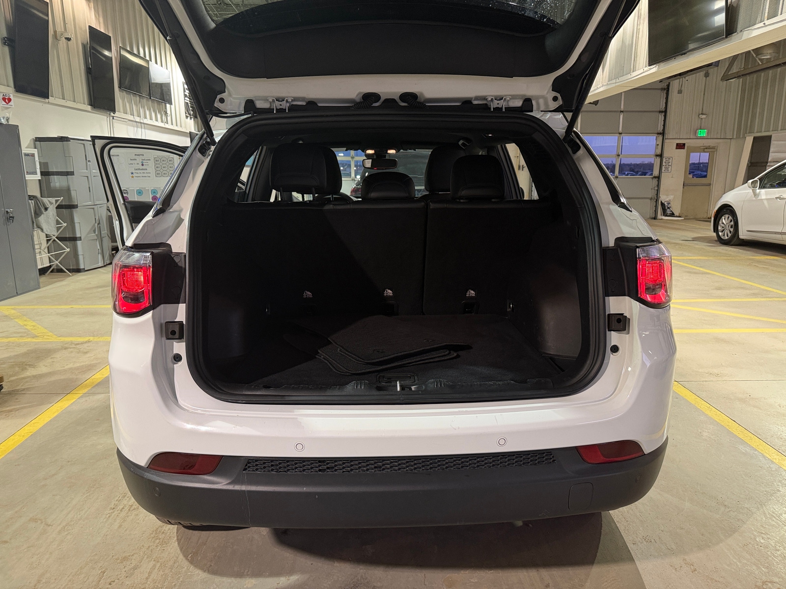 Thumbnail: 2025 Jeep Compass - 6