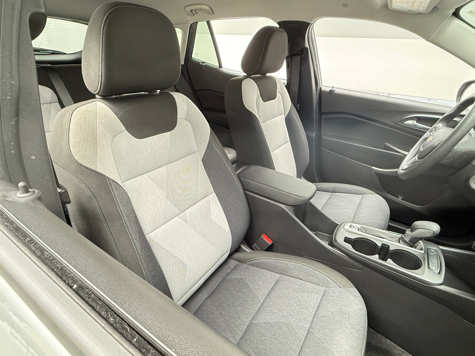 Thumbnail: 2024 Chevrolet Trax - 2