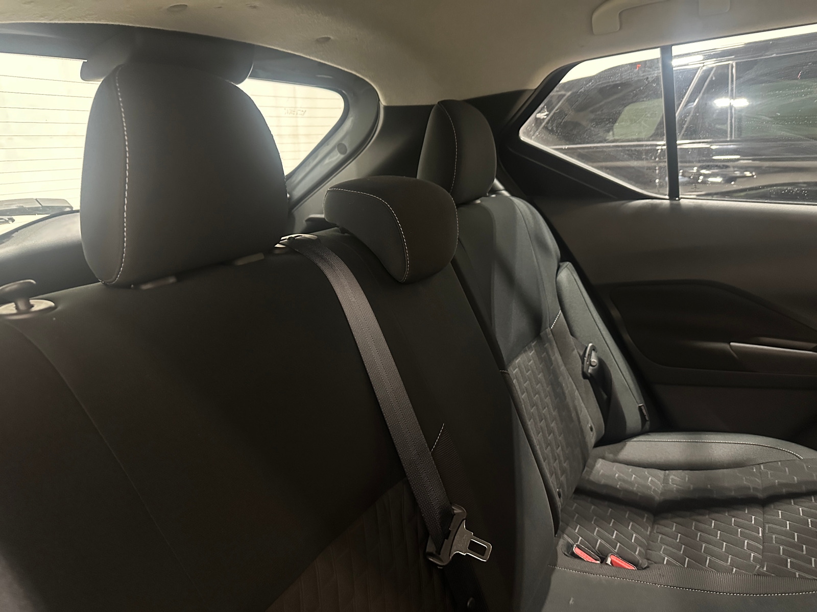 Thumbnail: 2021 Nissan Kicks - 6