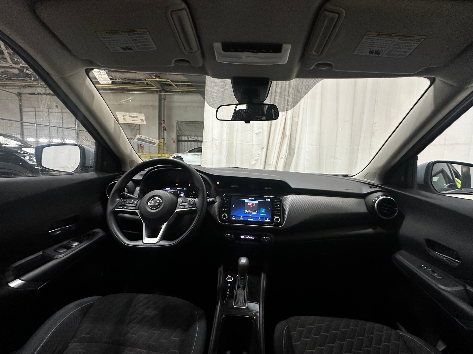 Thumbnail: 2021 Nissan Kicks - 3