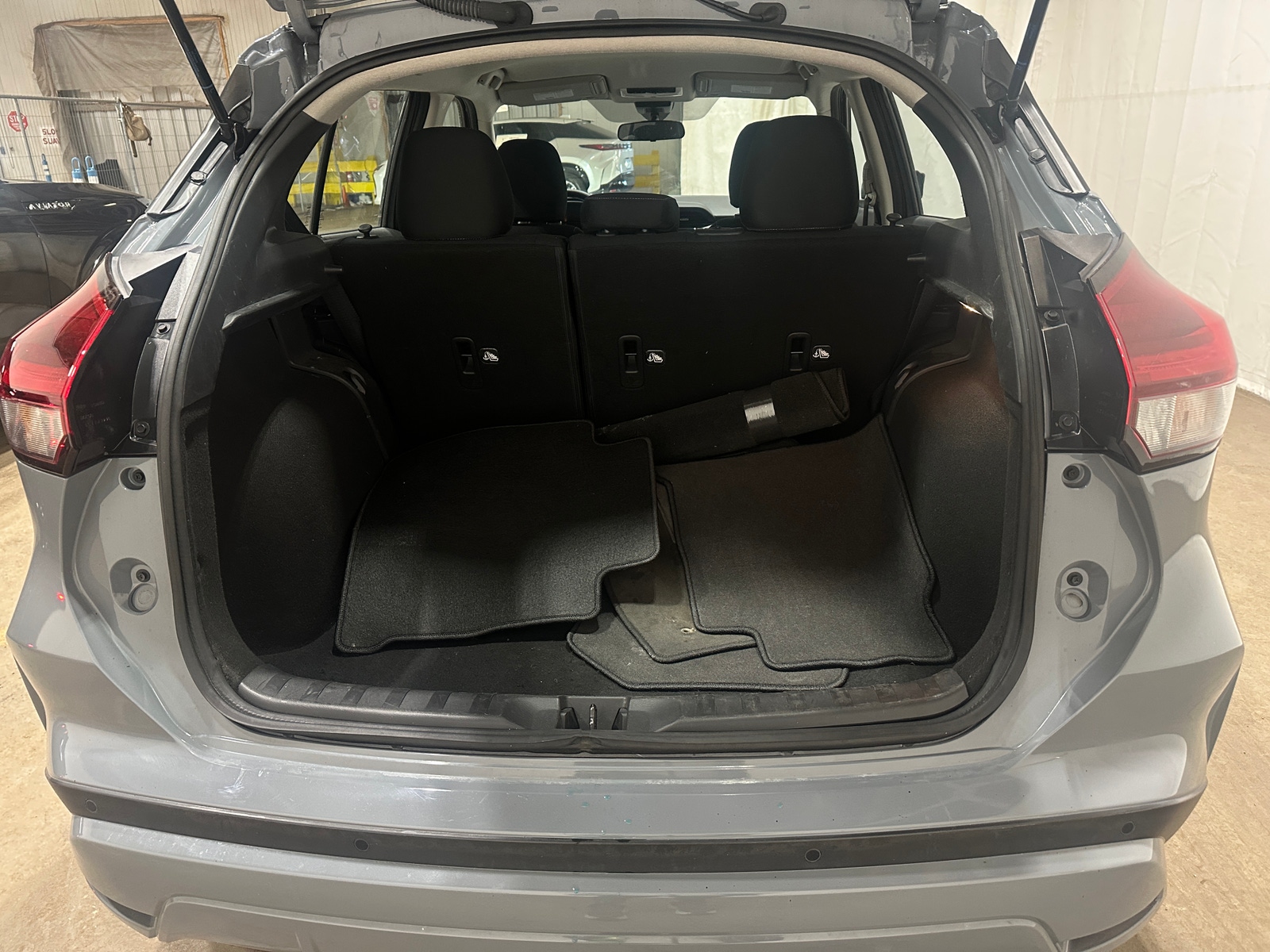 Thumbnail: 2021 Nissan Kicks - 7