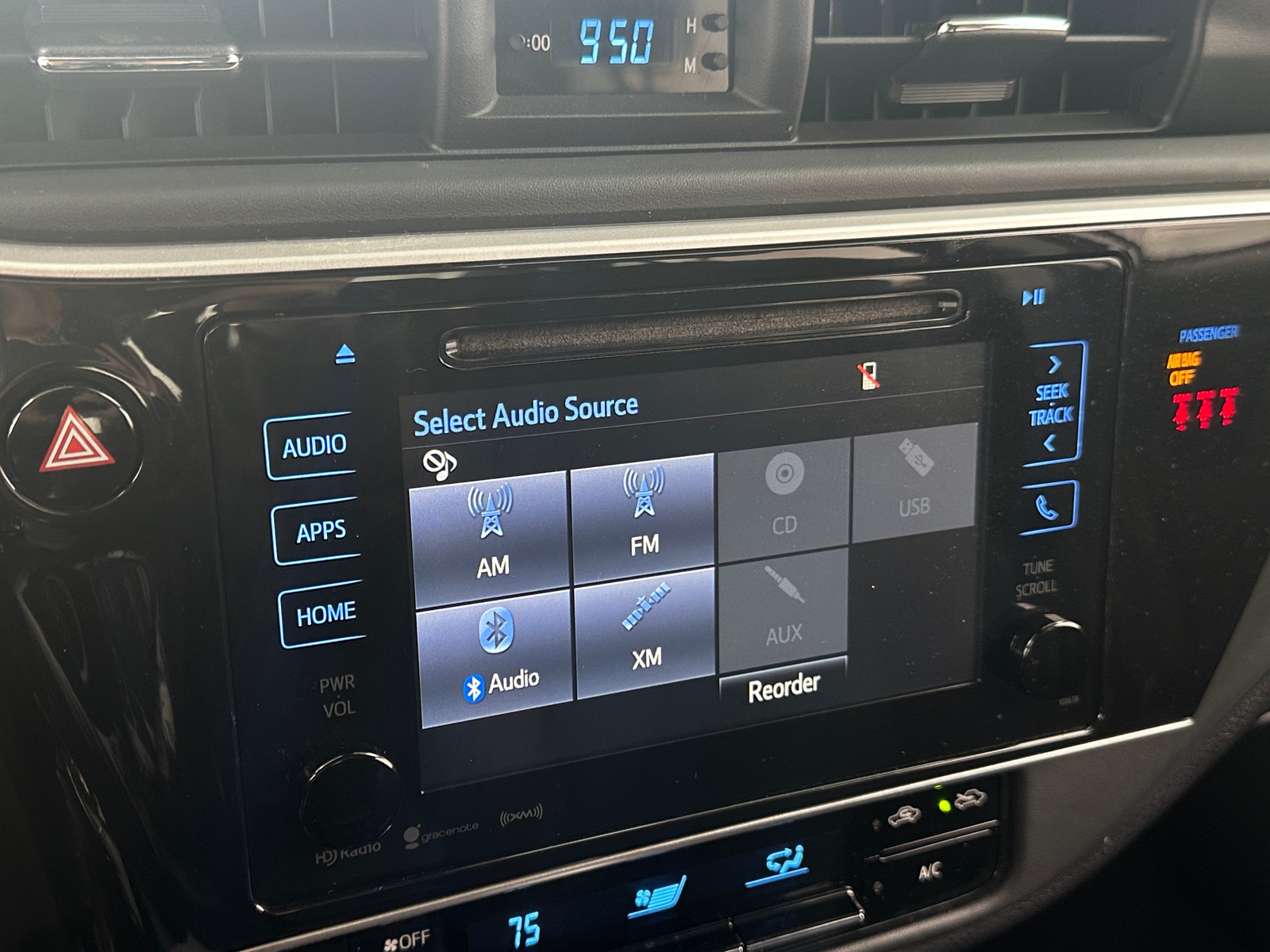 Thumbnail: 2019 Toyota Corolla - 4