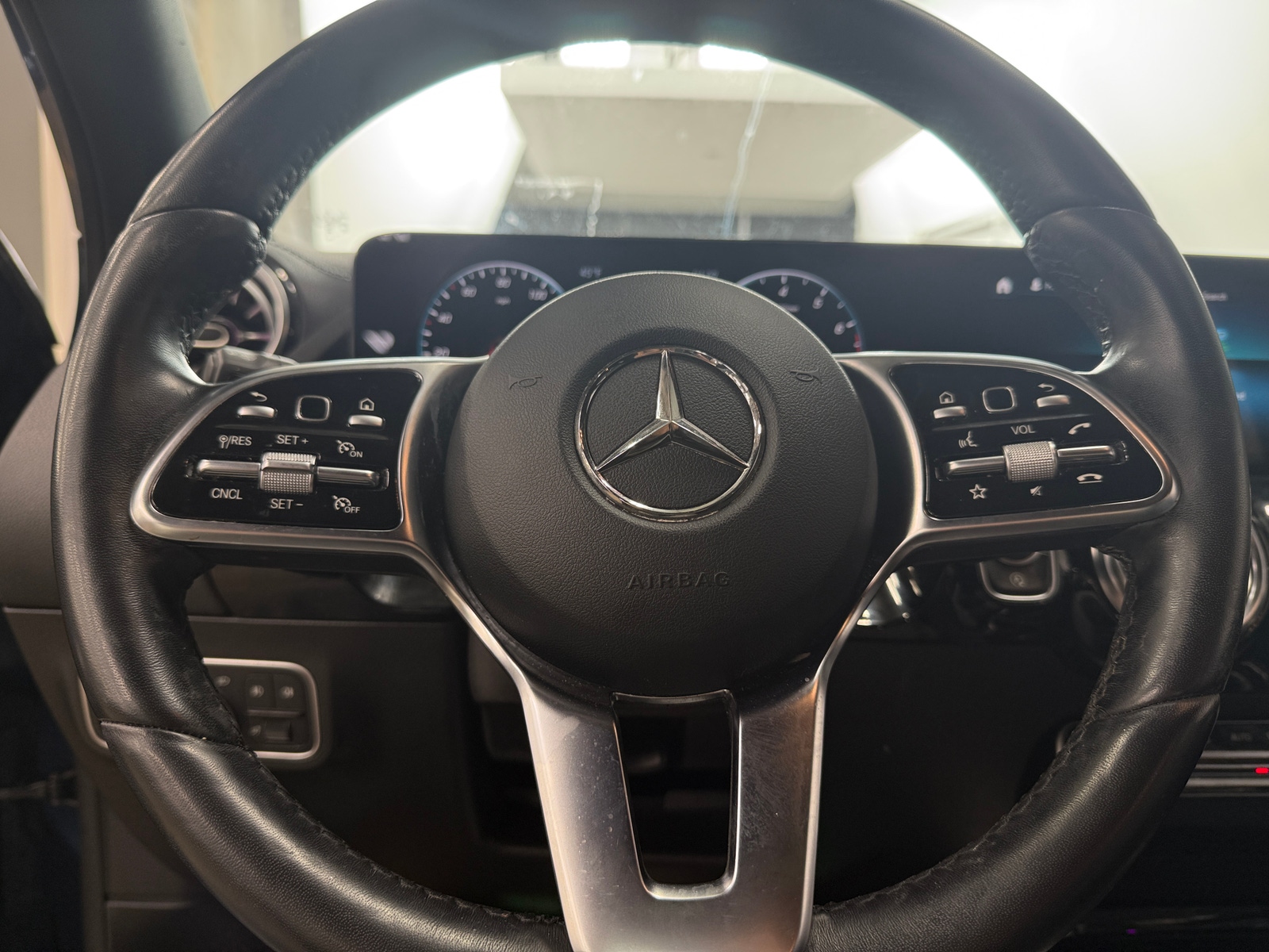 Thumbnail: 2023 Mercedes-Benz GLA - 4