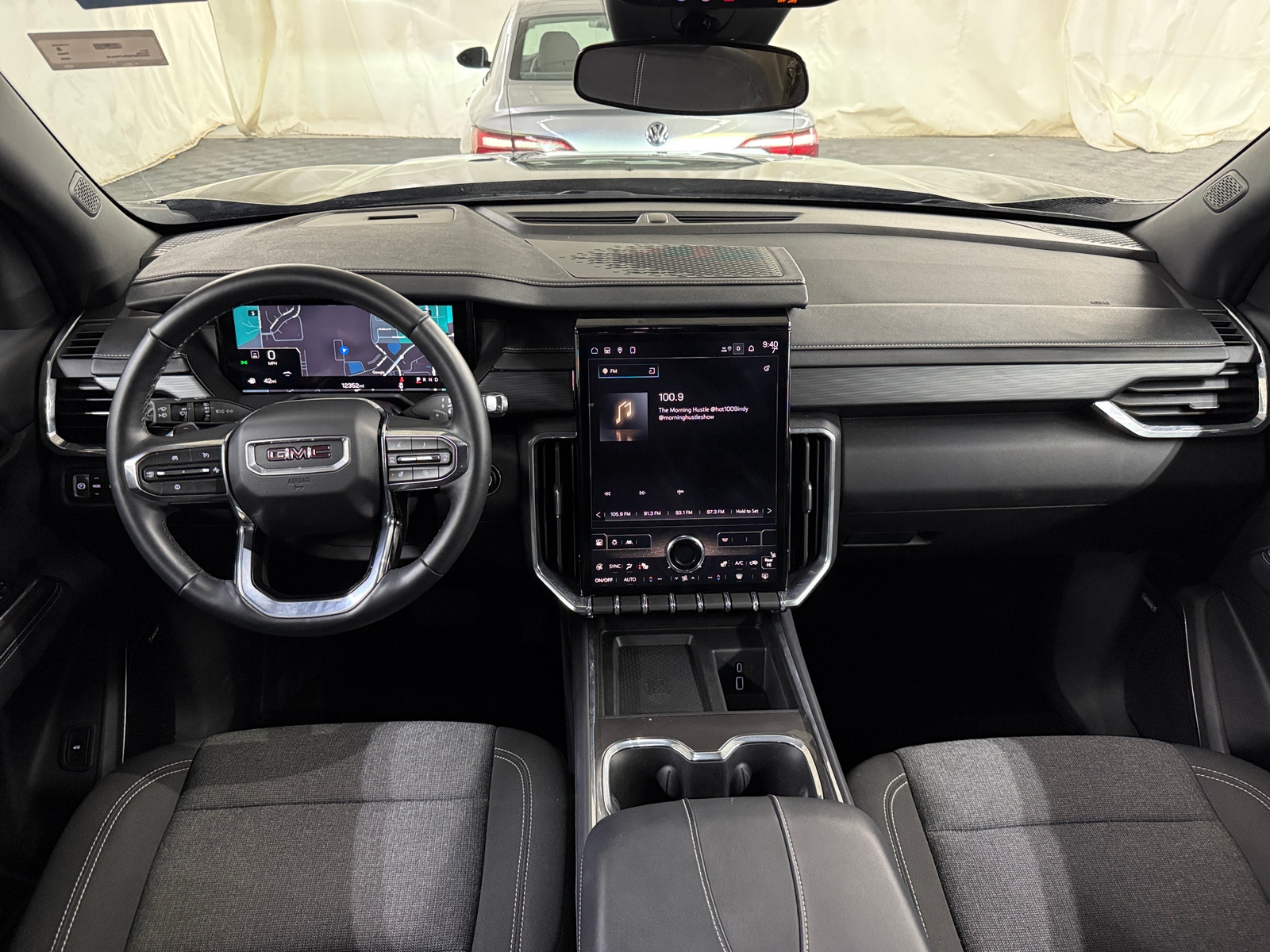 Thumbnail: 2025 GMC Acadia - 3