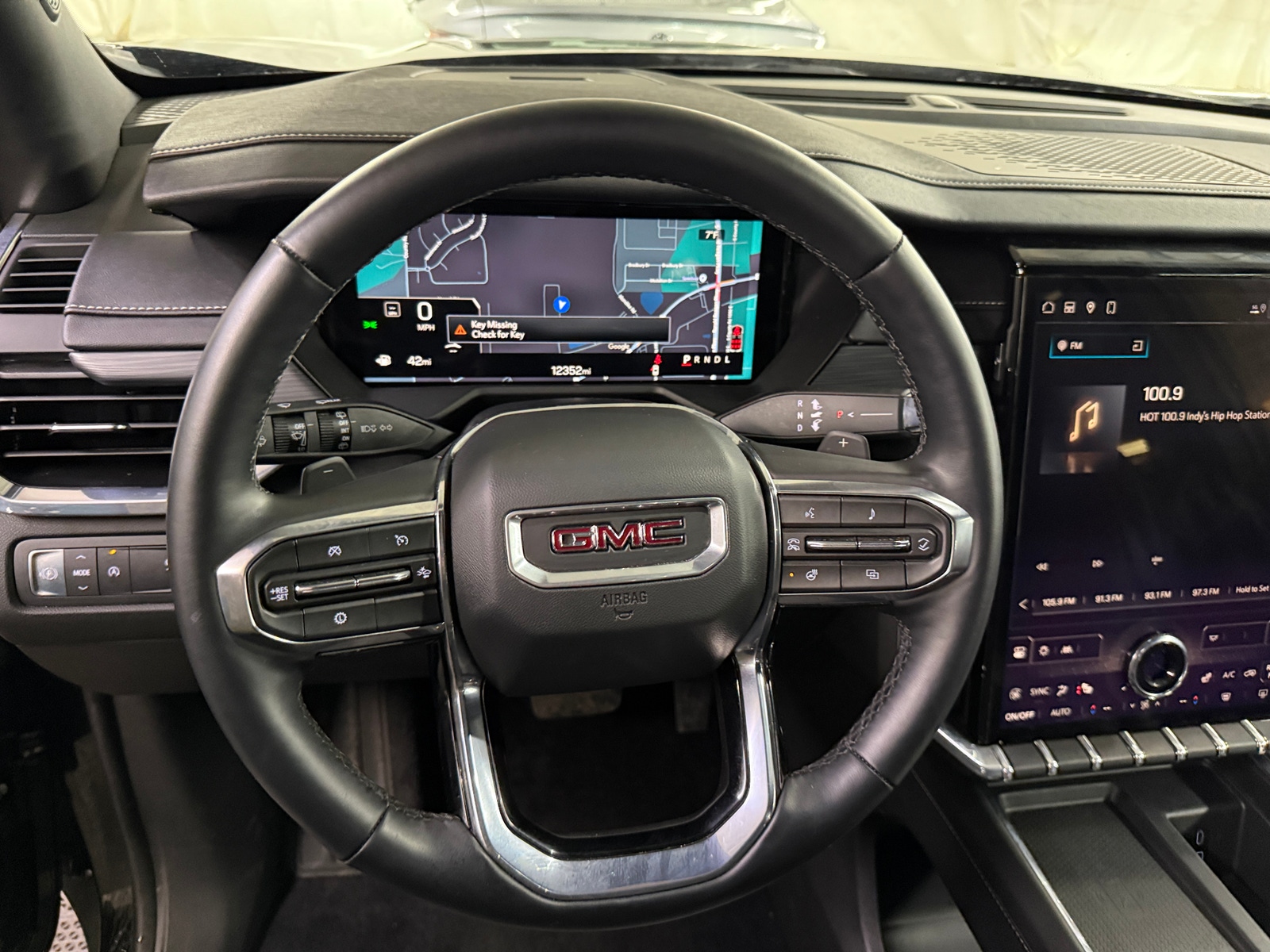 Thumbnail: 2025 GMC Acadia - 5