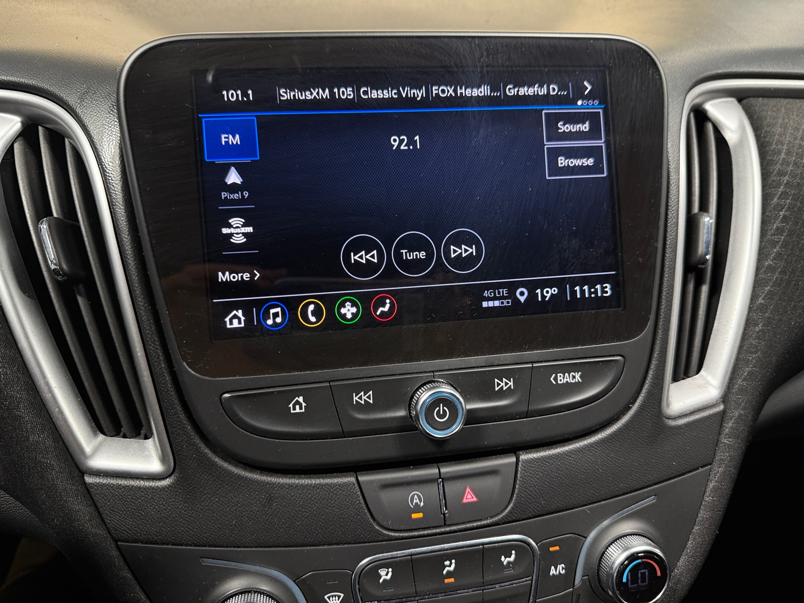 Thumbnail: 2024 Chevrolet Malibu - 4