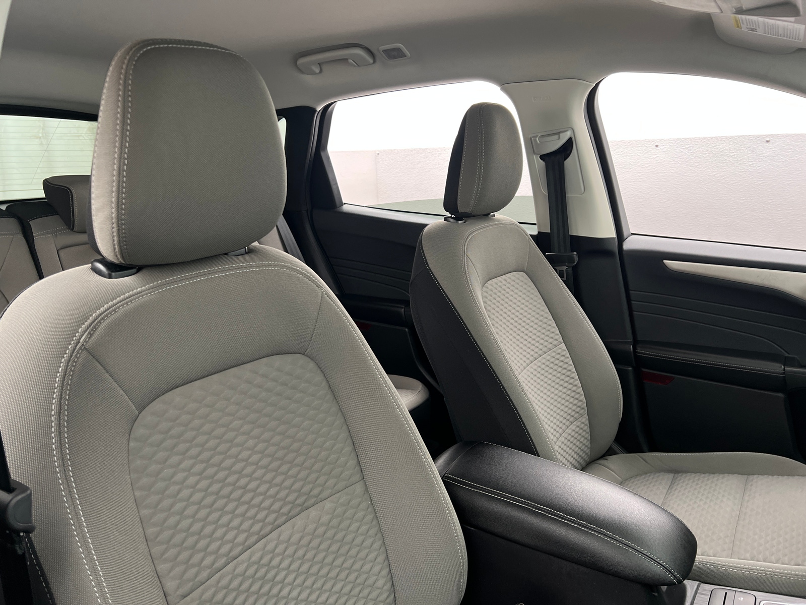 Thumbnail: 2022 Ford Escape - 2