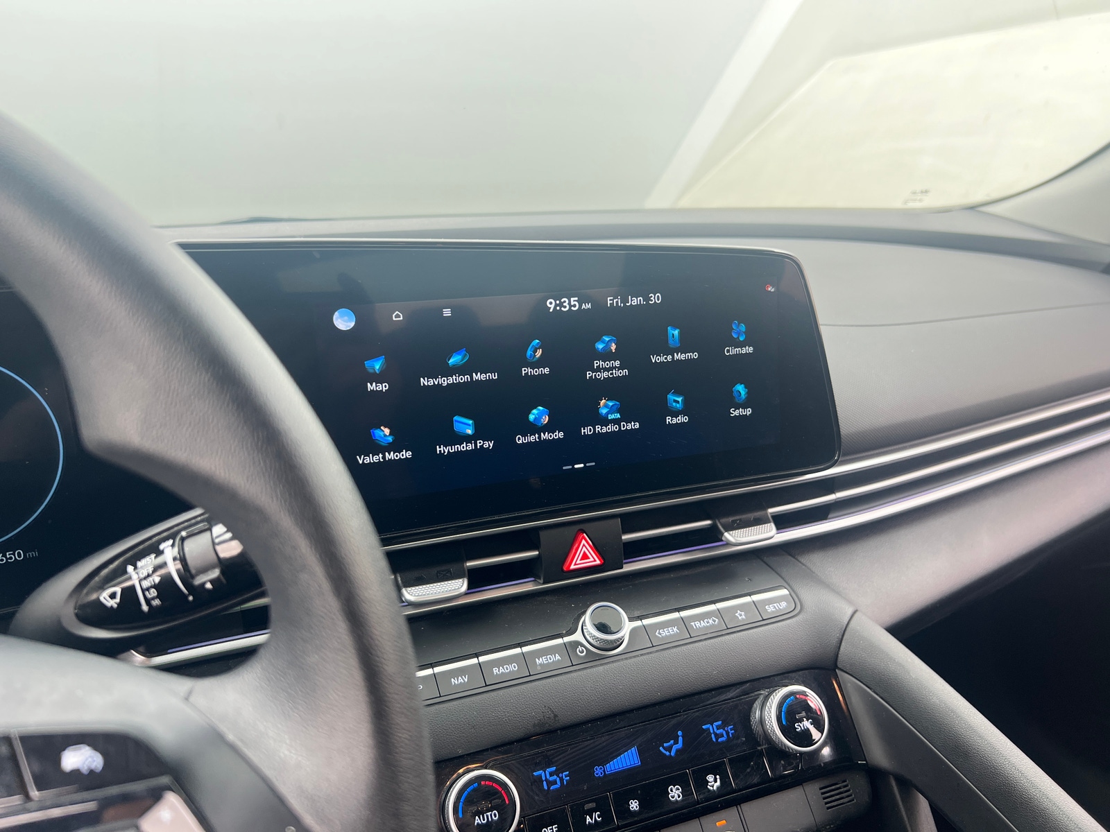 Thumbnail: 2024 Hyundai Elantra - 4