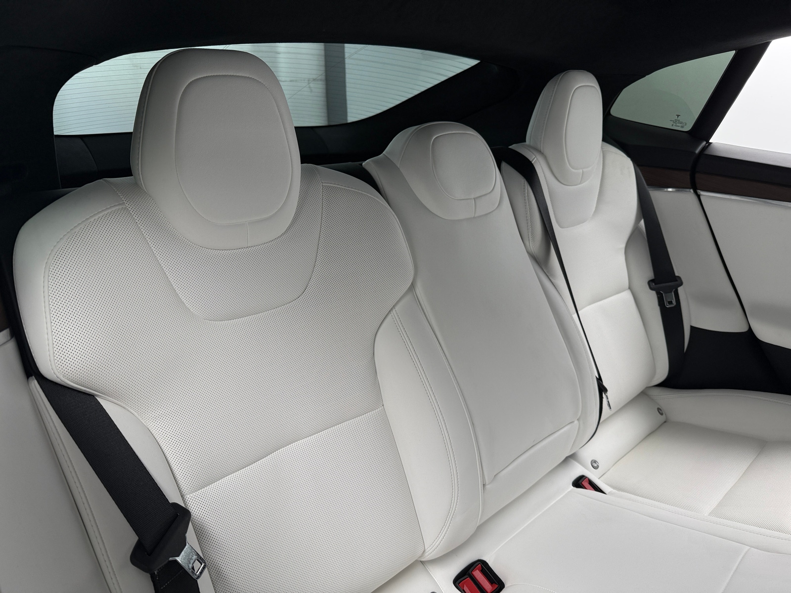 Thumbnail: 2022 Tesla Model S - 5